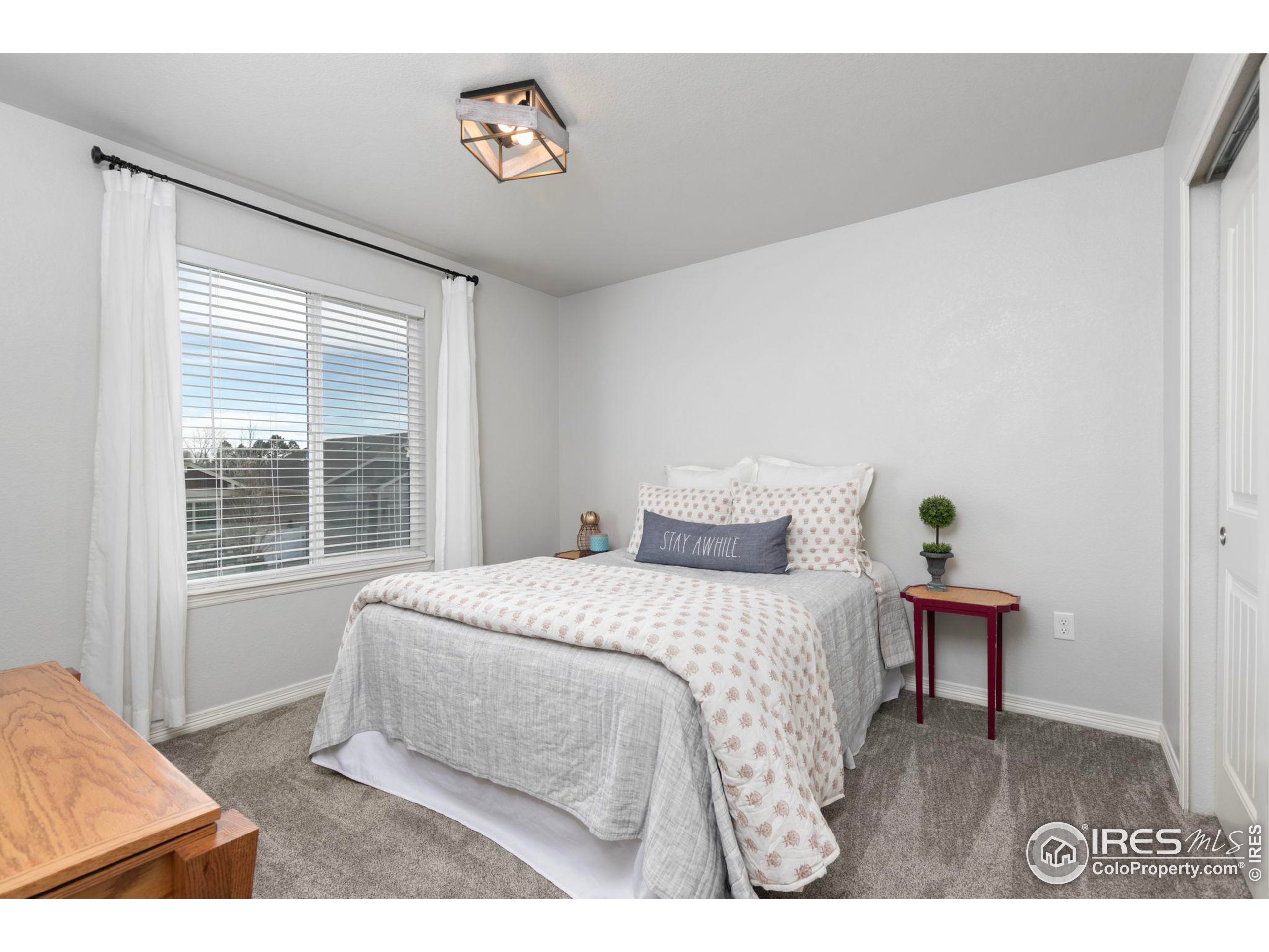 723 Vermilion Peak Ct