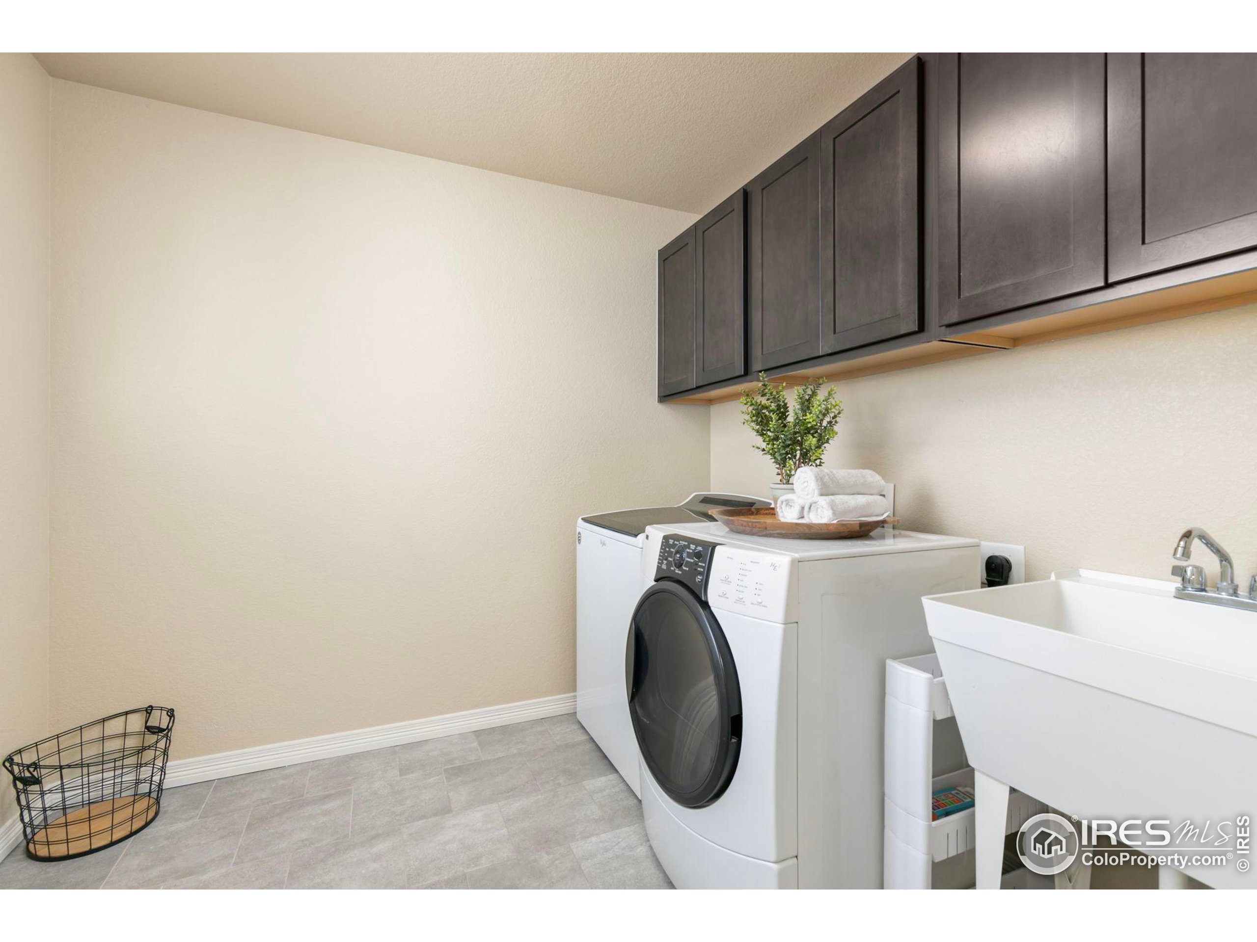 723 Vermilion Peak Ct