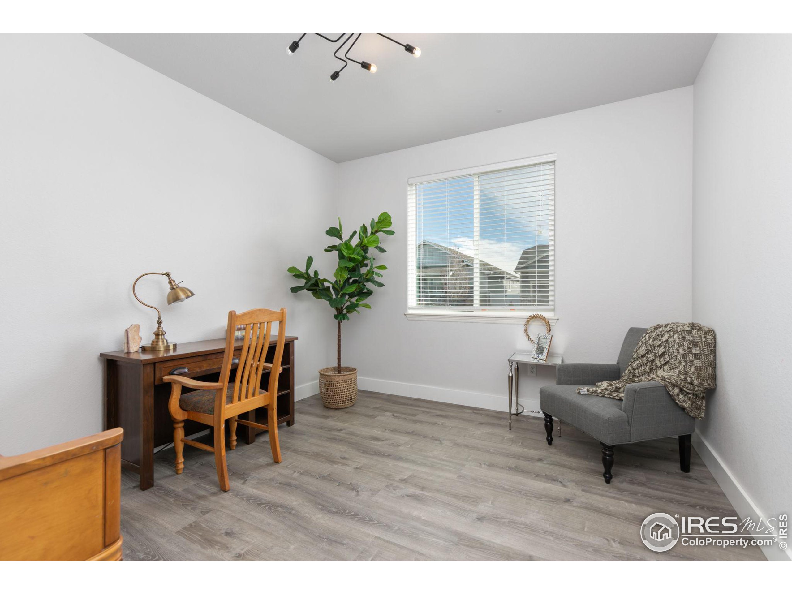 723 Vermilion Peak Ct