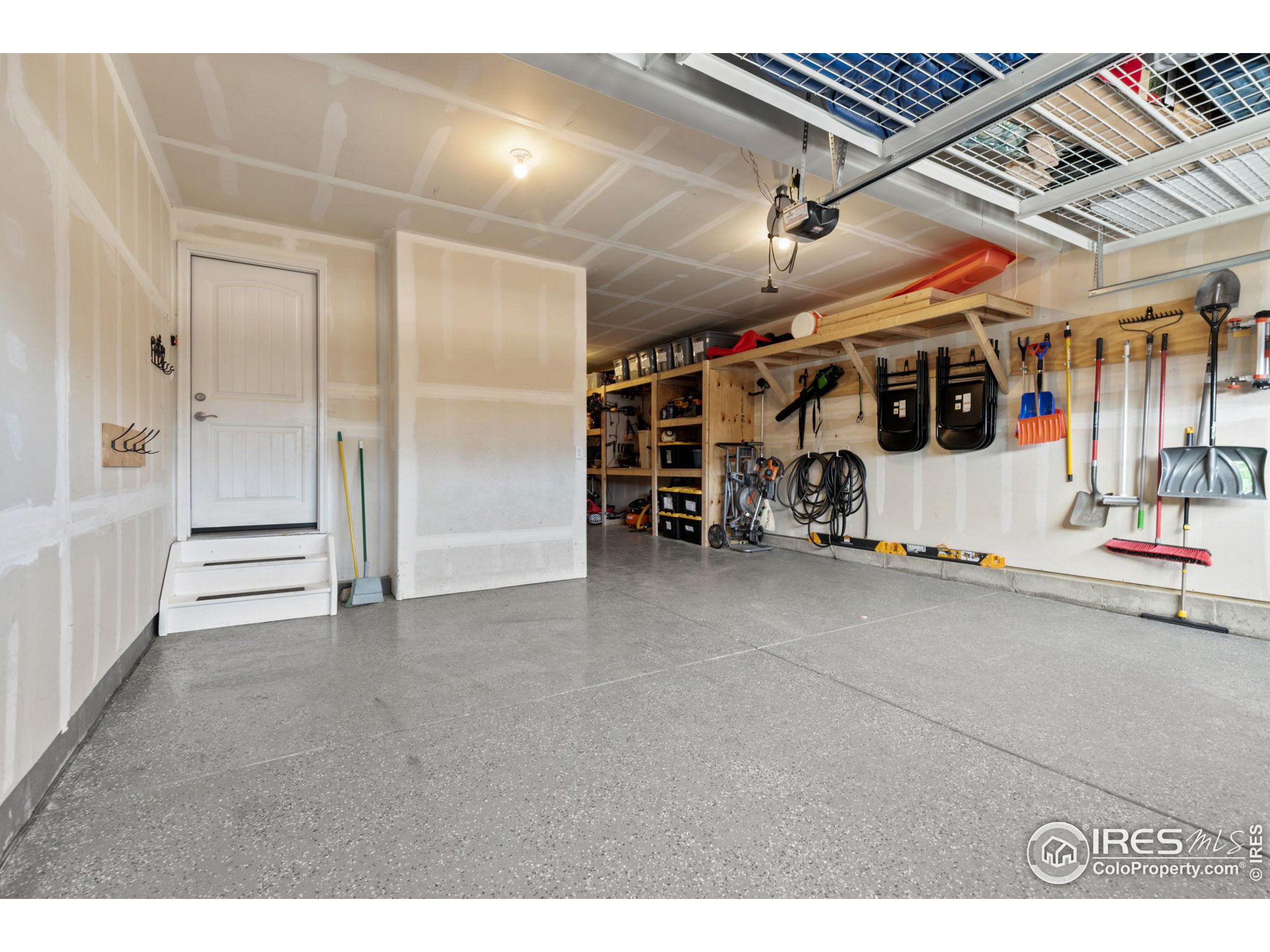 723 Vermilion Peak Ct