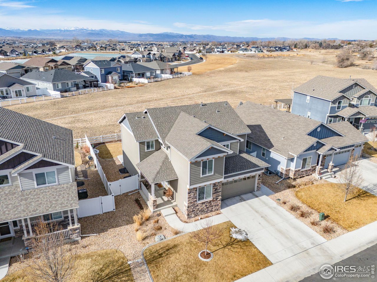 723 Vermilion Peak Ct