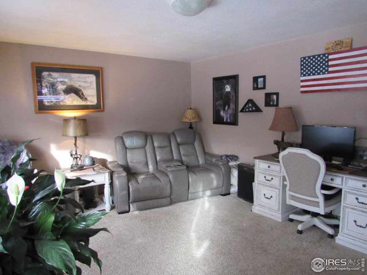108 Dexter Pl