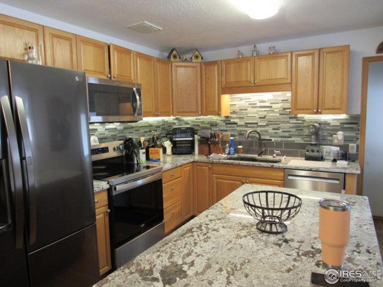 108 Dexter Pl