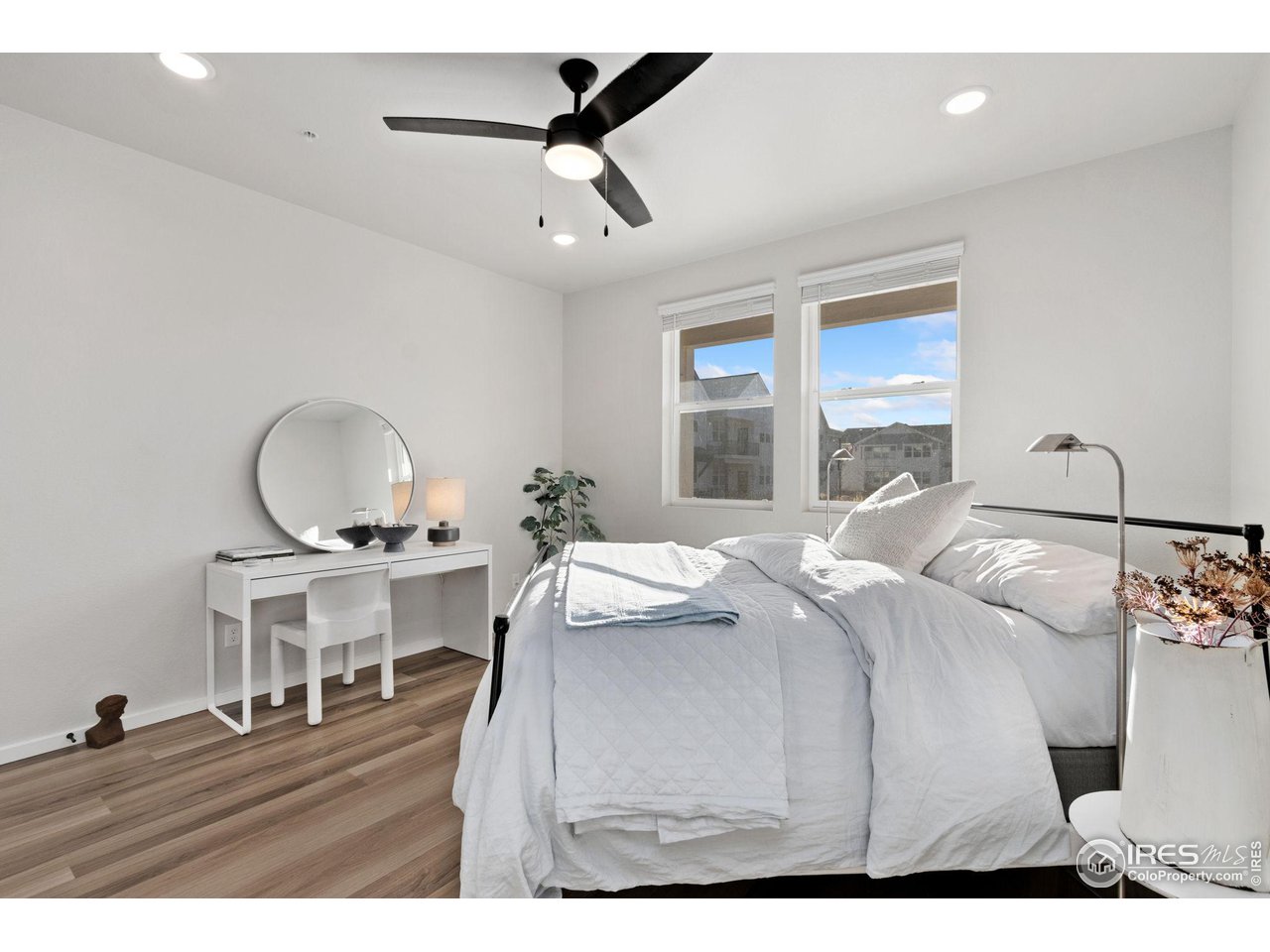 2110 Setting Sun Dr 4