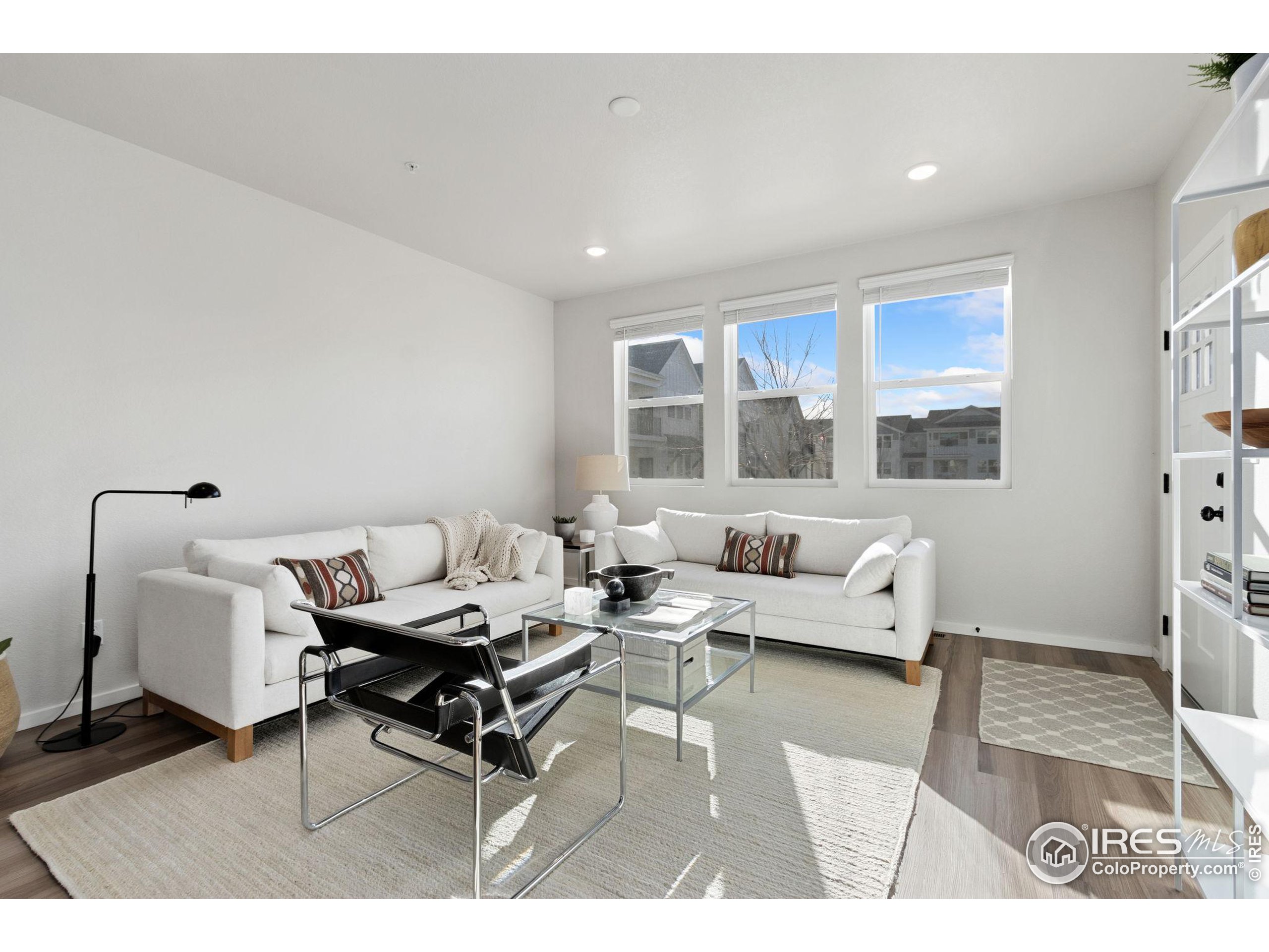 2110 Setting Sun Dr 4