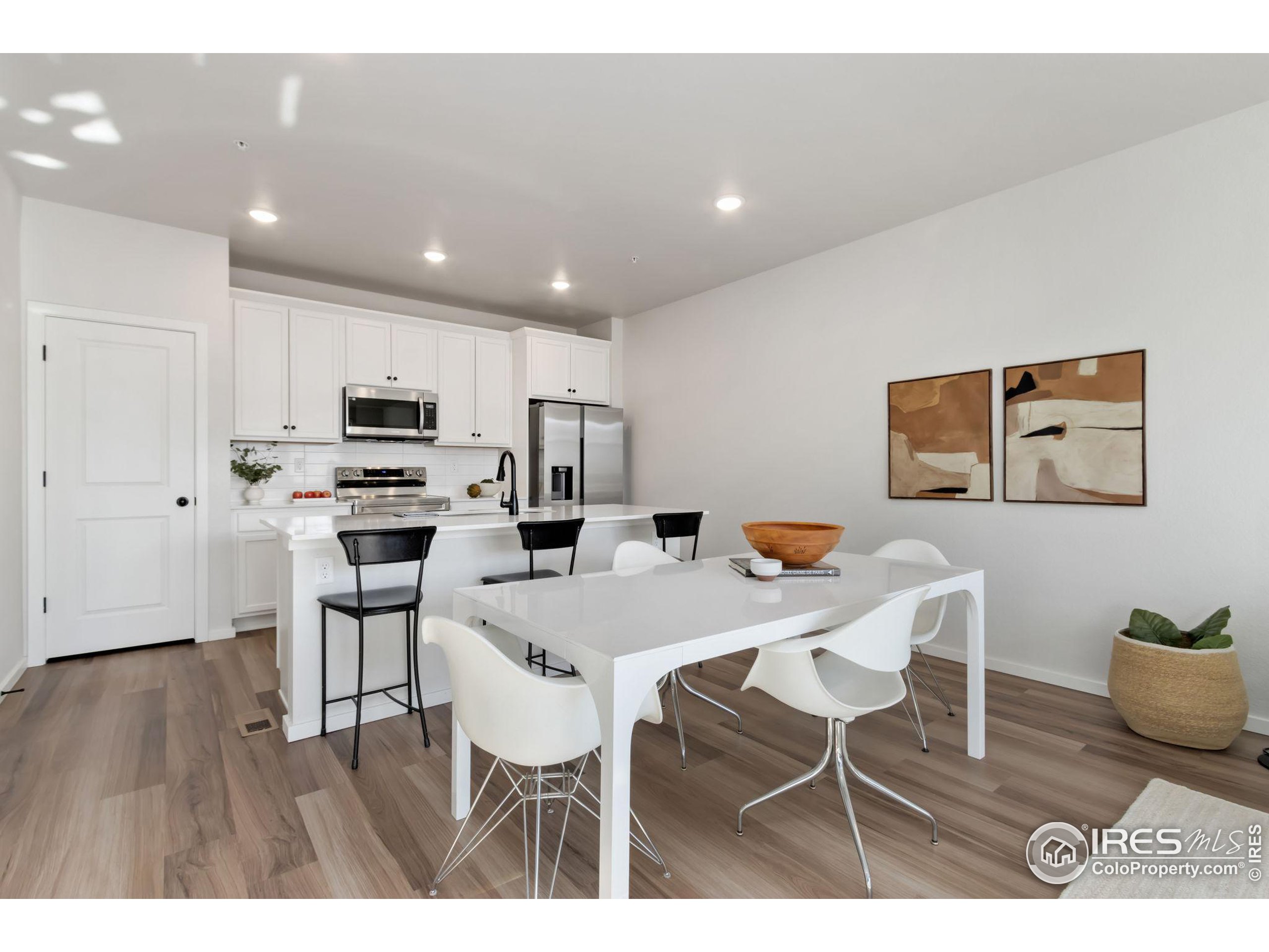 2110 Setting Sun Dr 4