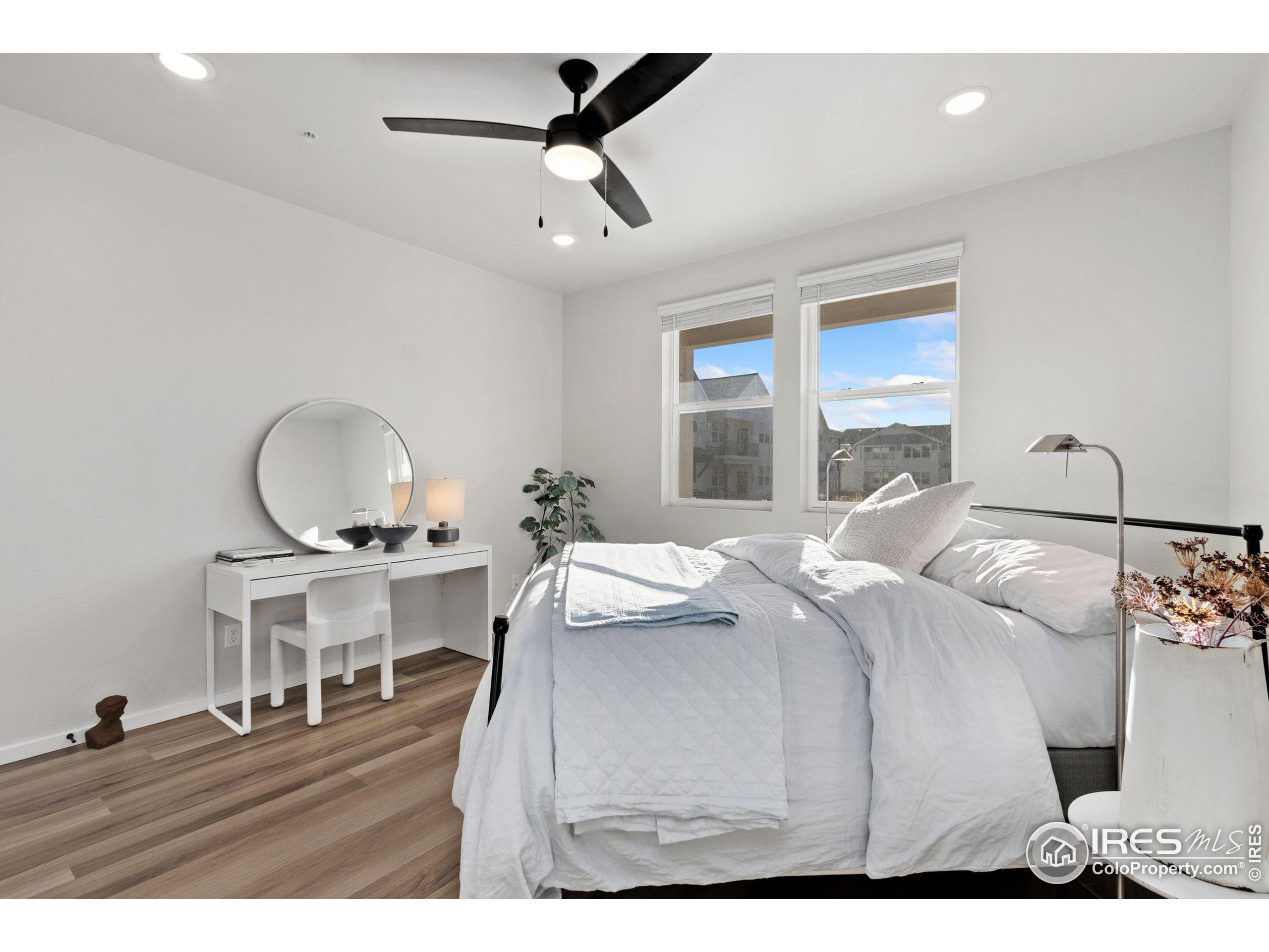 2110 Setting Sun Dr 4