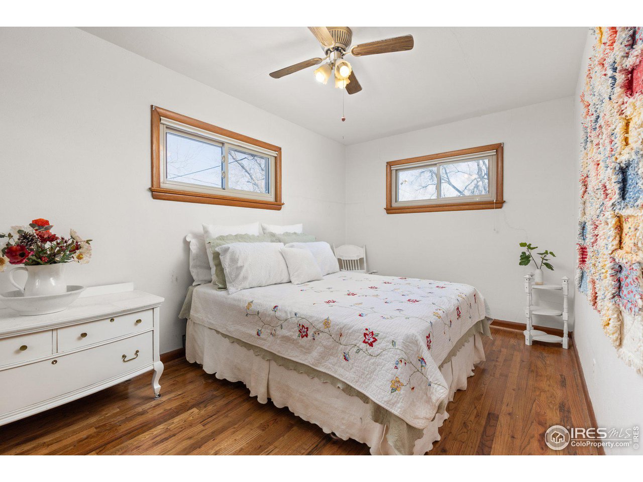6 Sunset Cir