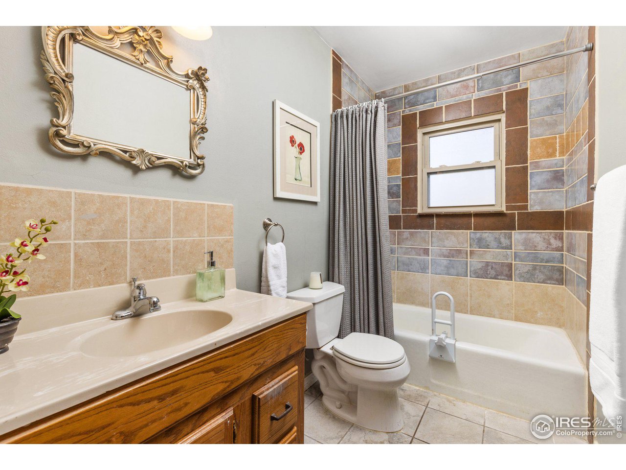 6 Sunset Cir