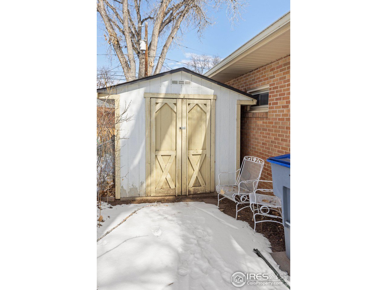 6 Sunset Cir