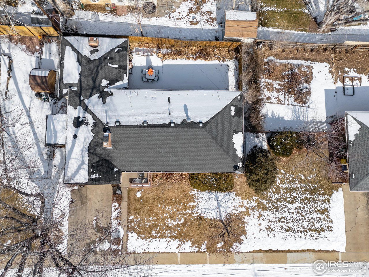 6 Sunset Cir