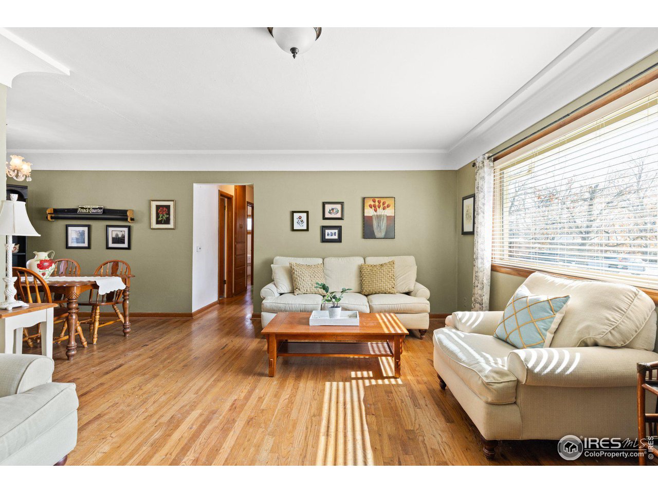 6 Sunset Cir