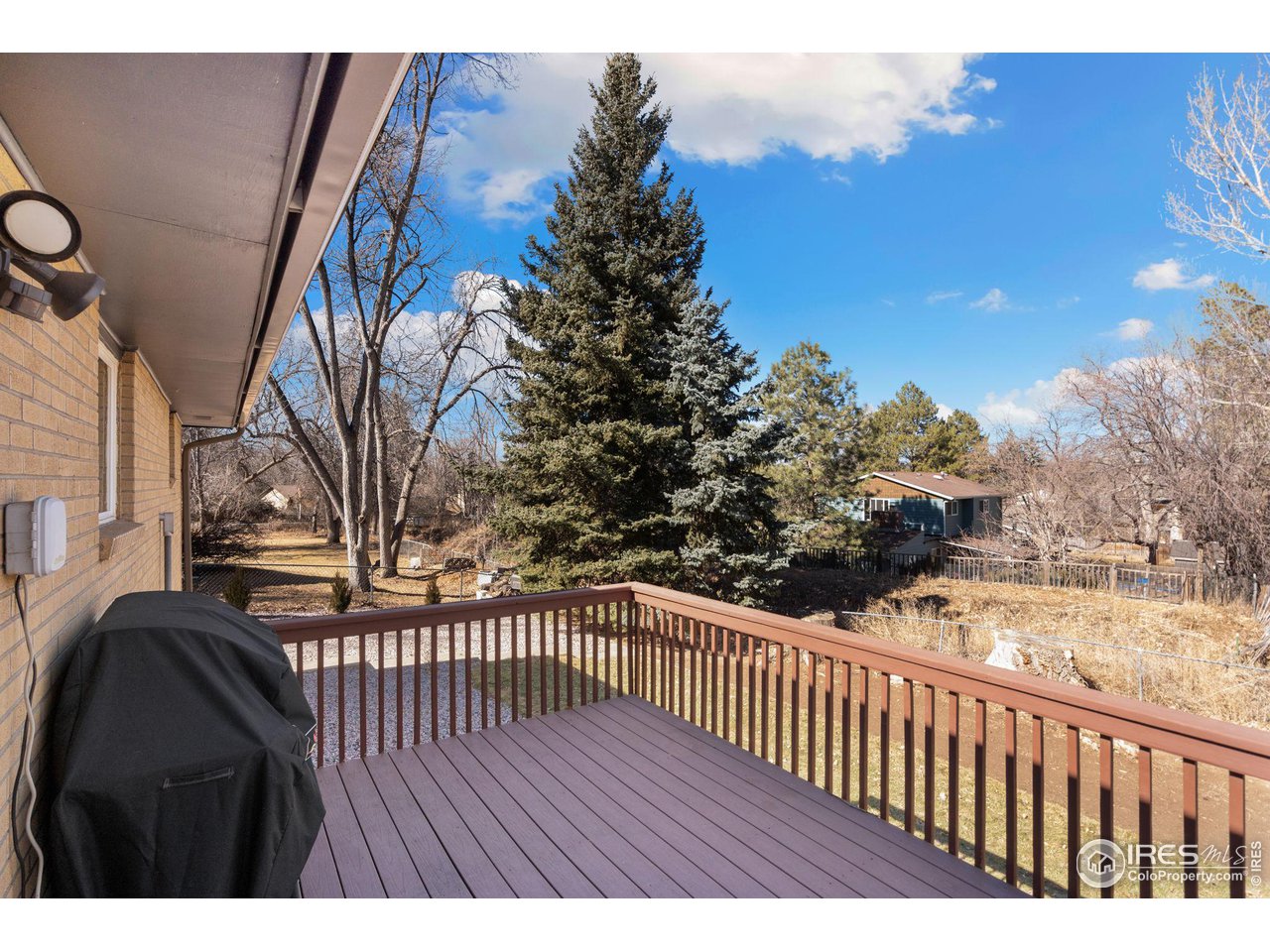 516 Villanova Ct