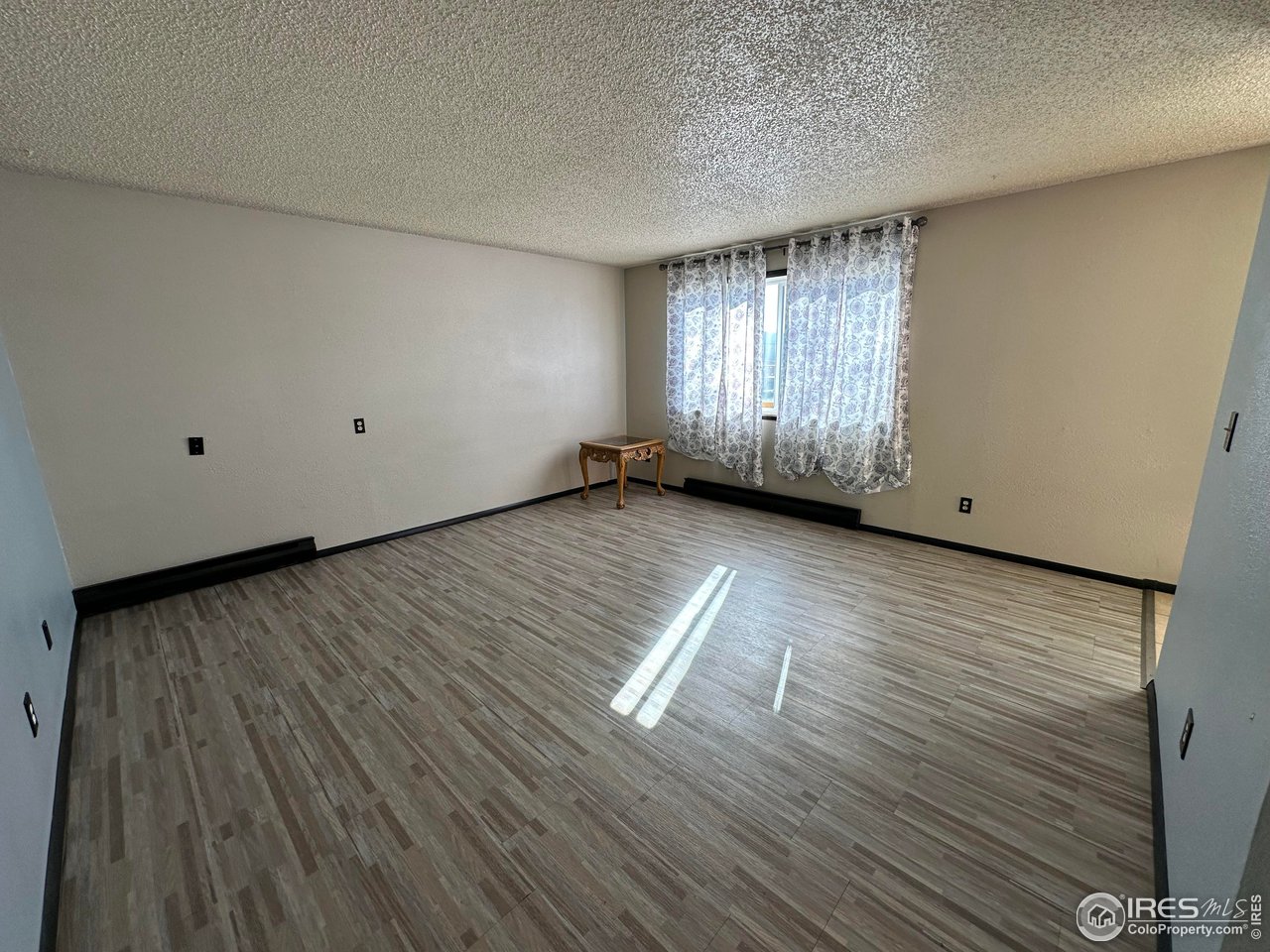 818 Stone Mountain Ct