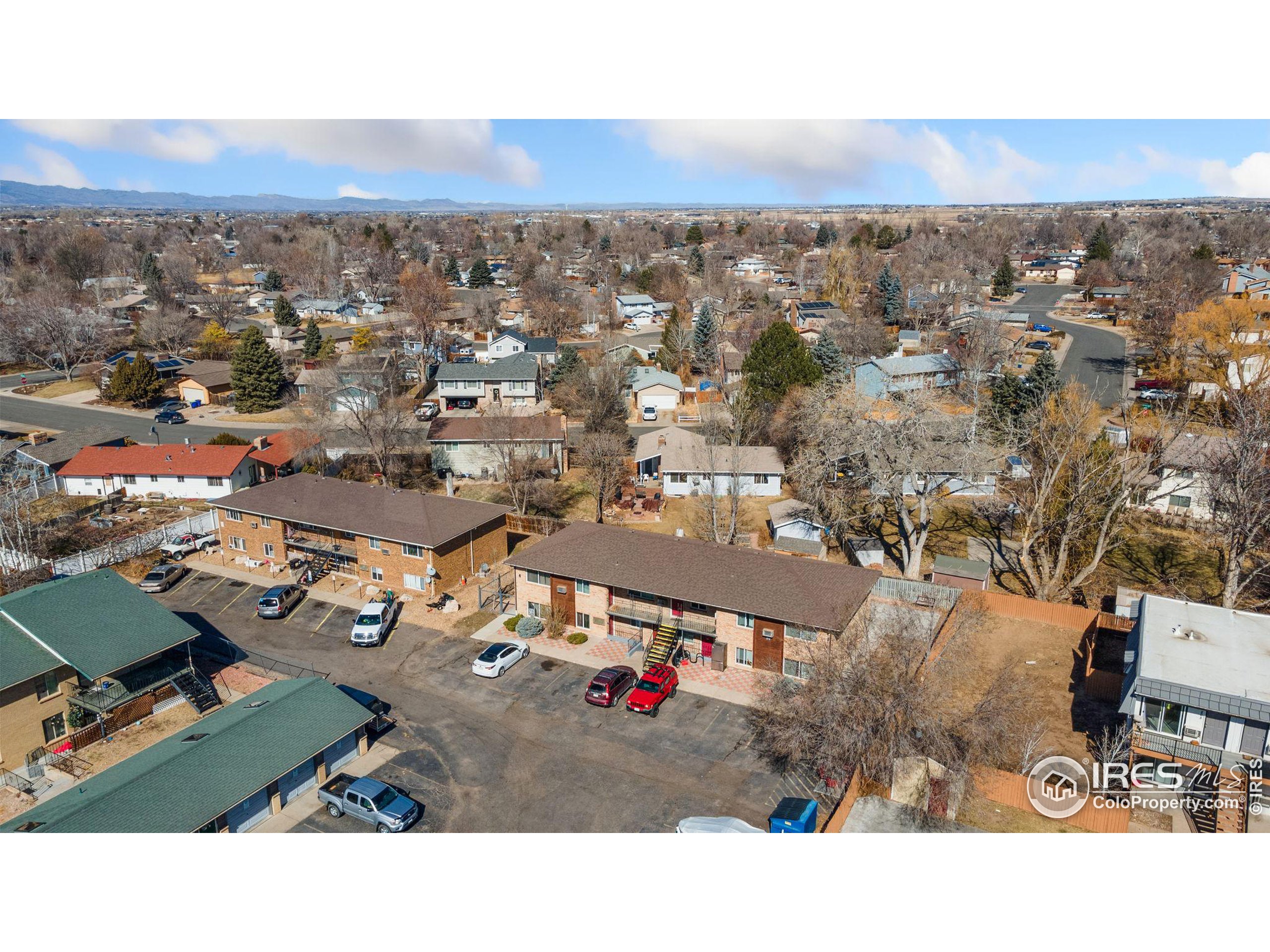 818 Stone Mountain Ct