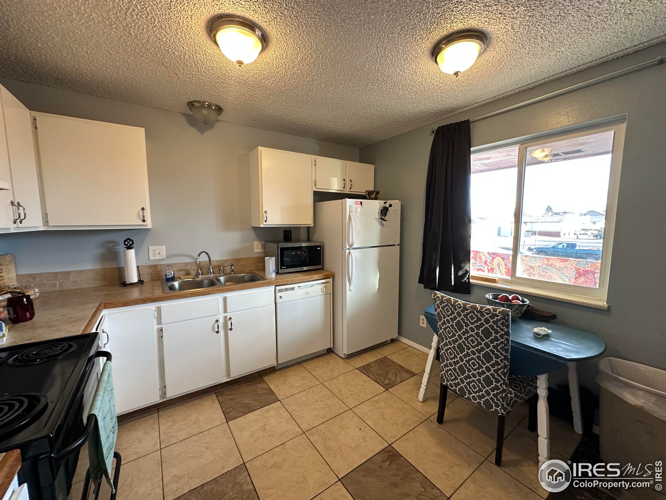 818 Stone Mountain Ct