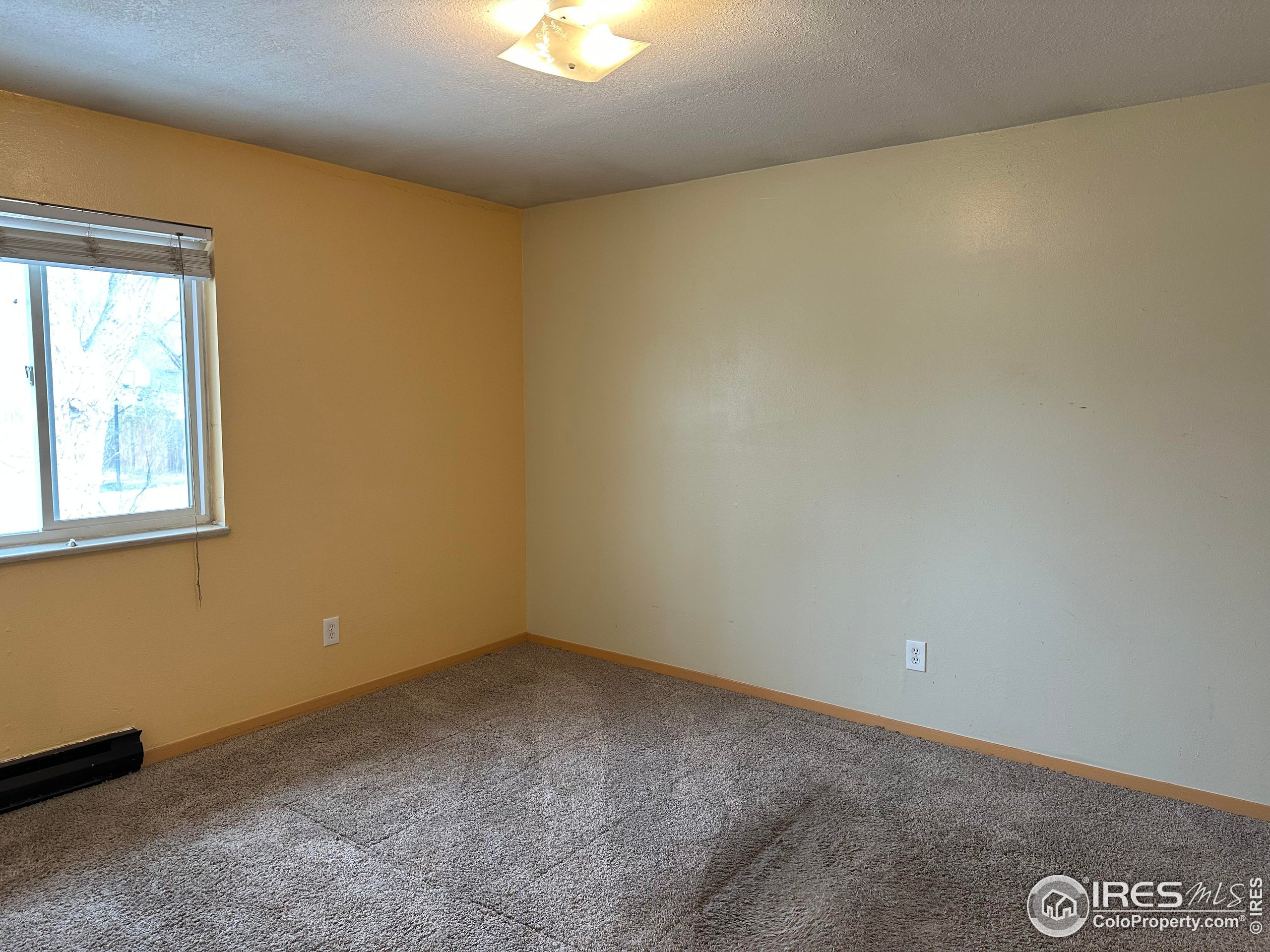 818 Stone Mountain Ct