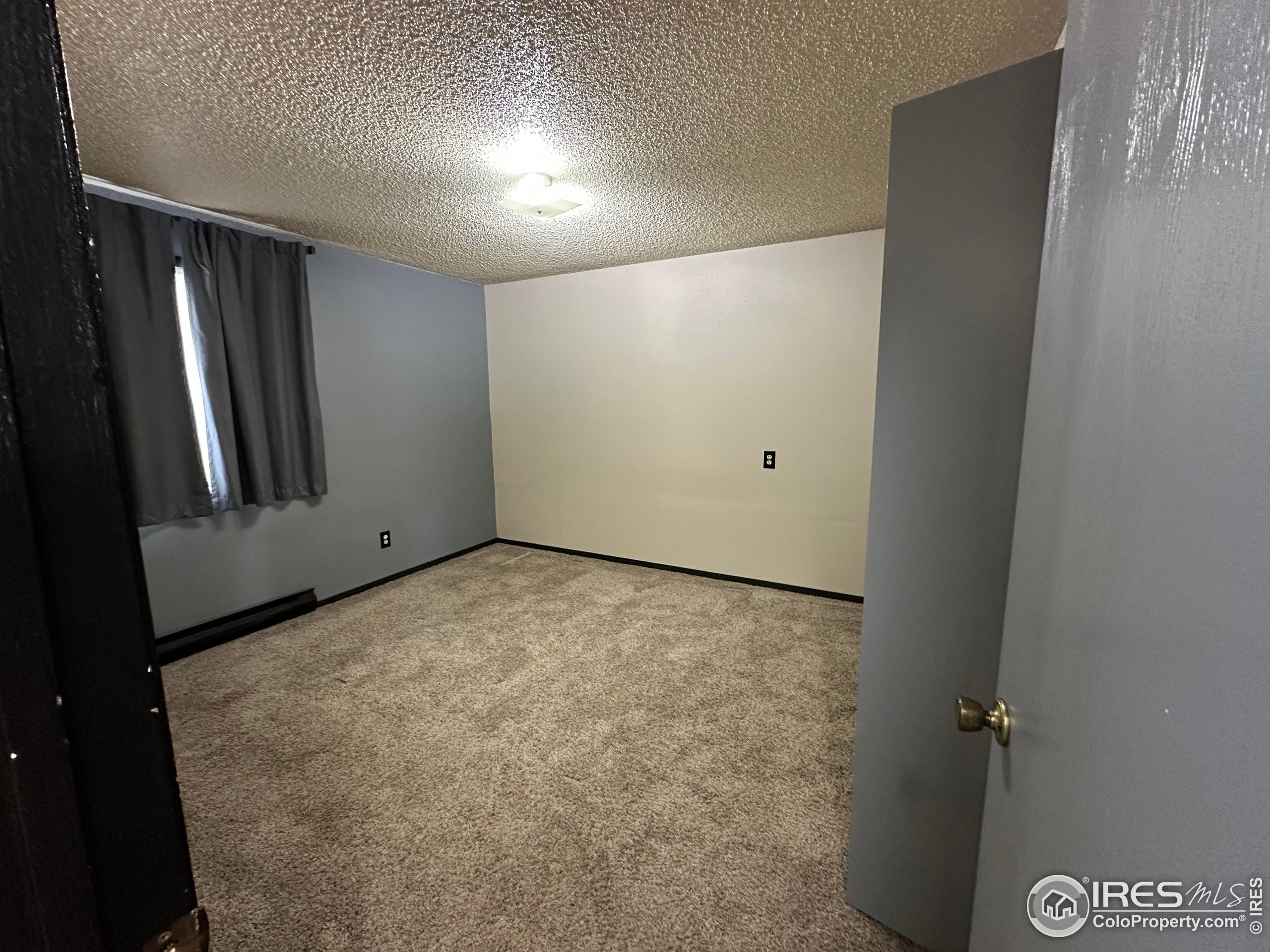 818 Stone Mountain Ct