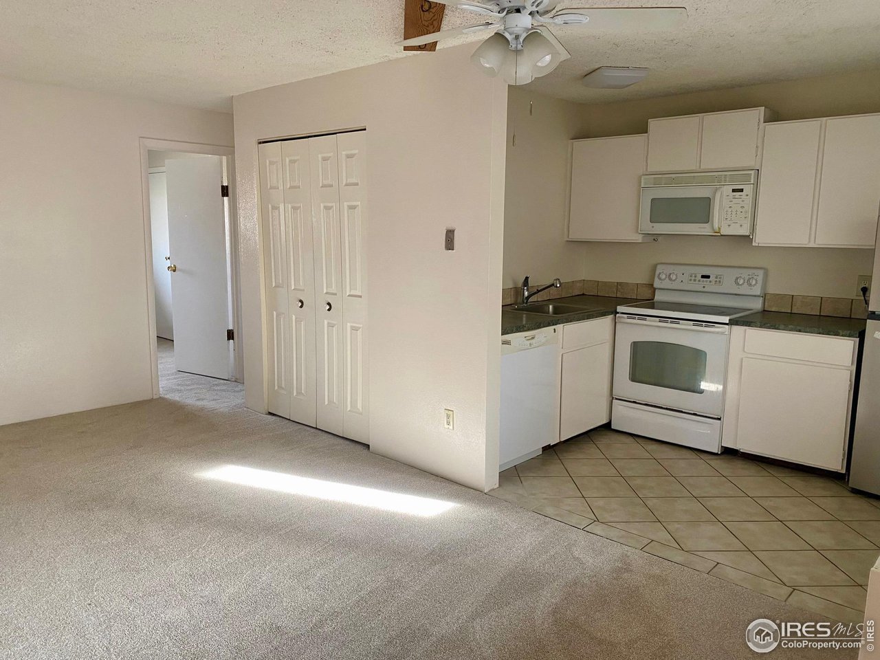 3161 Madison Ave R-310