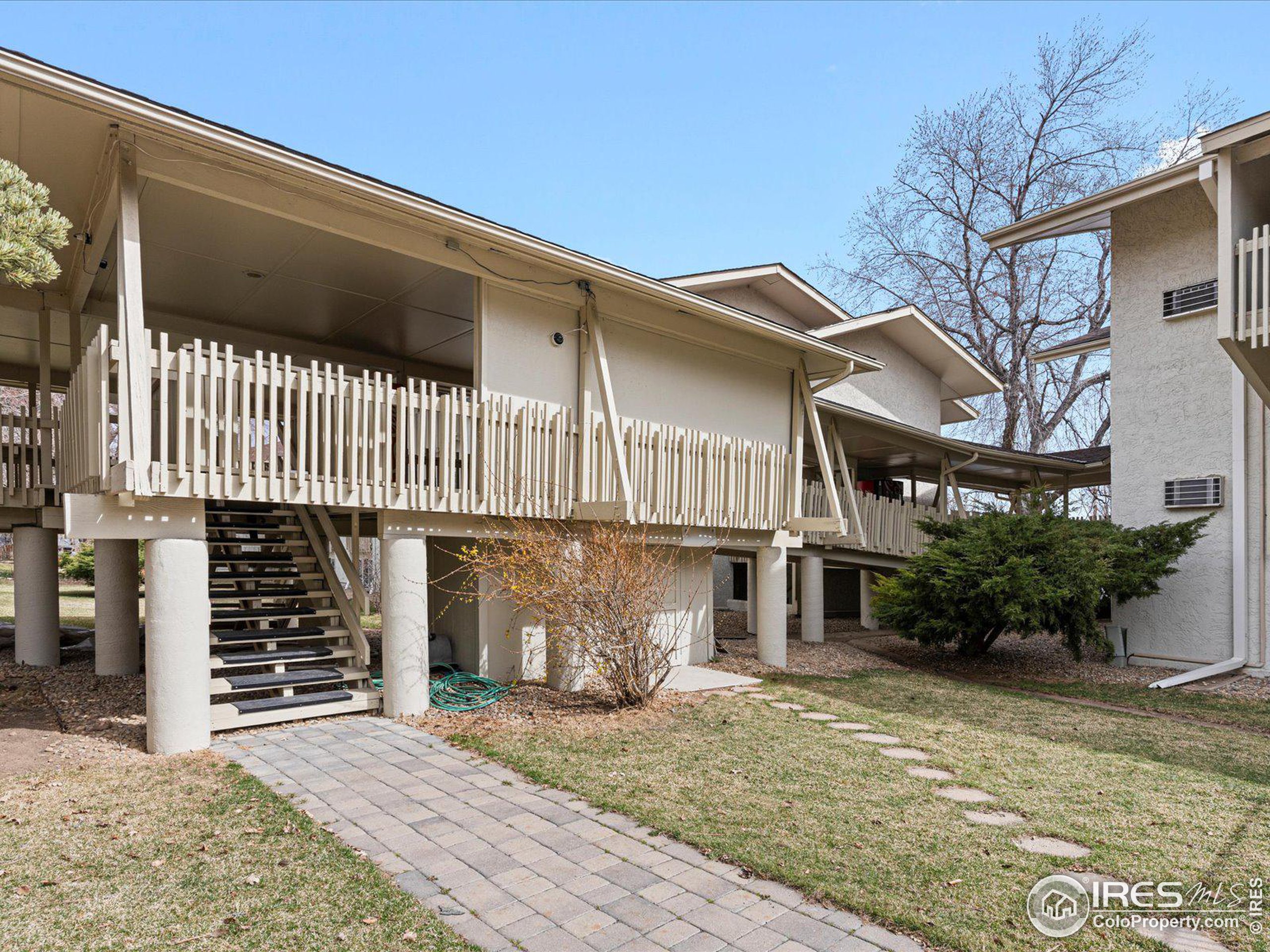 2707 Valmont Rd D-307