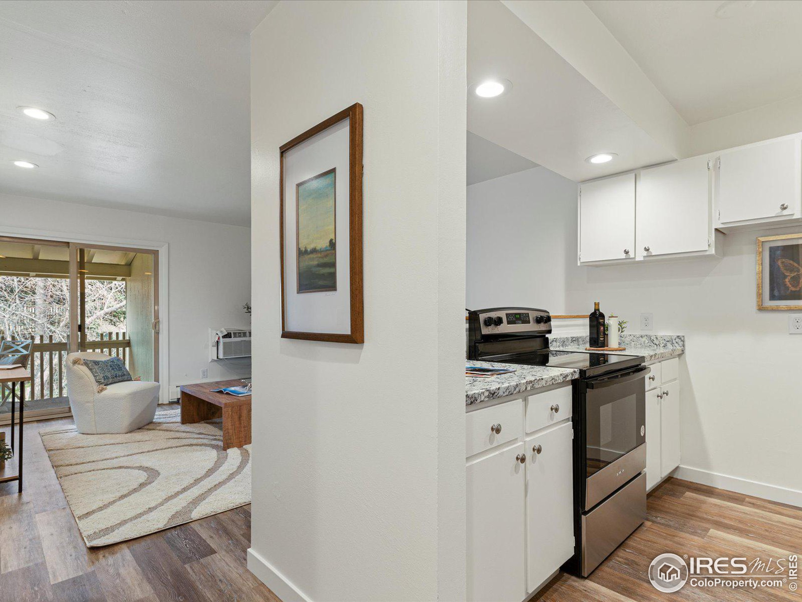 2707 Valmont Rd D-307