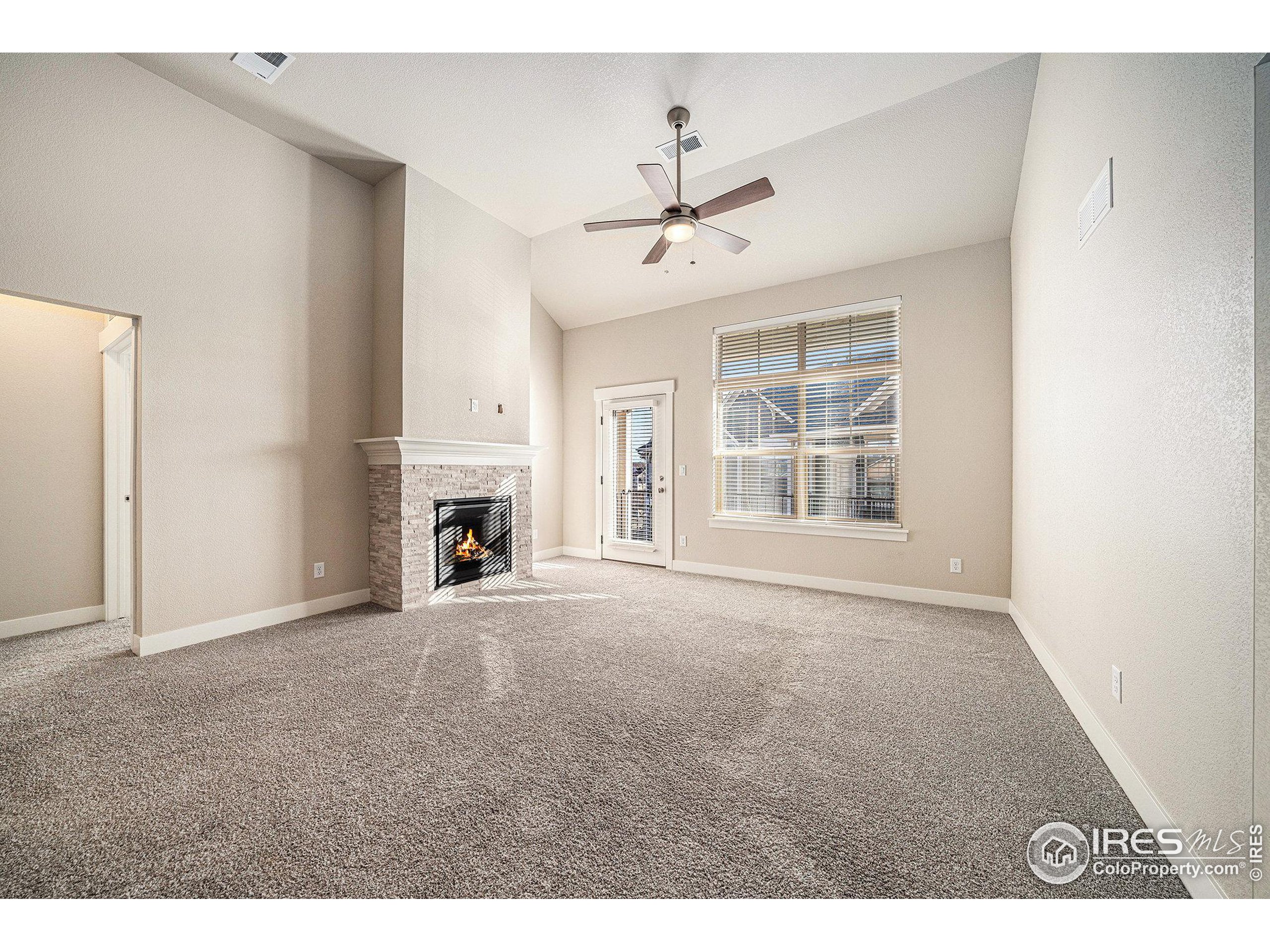 4662 Hahns Peak Dr 301