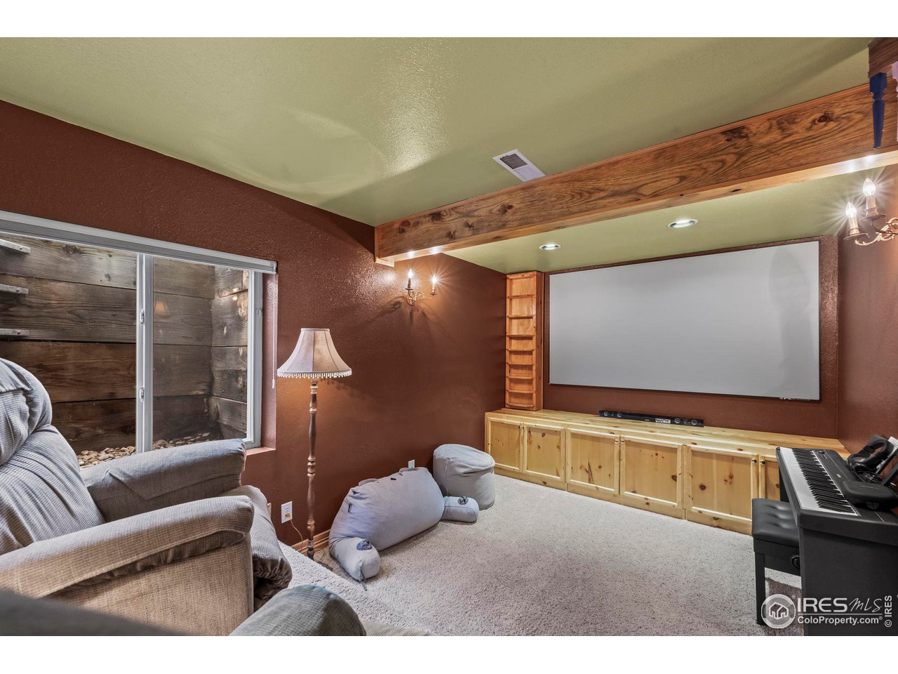 1151 S Davenport Ct