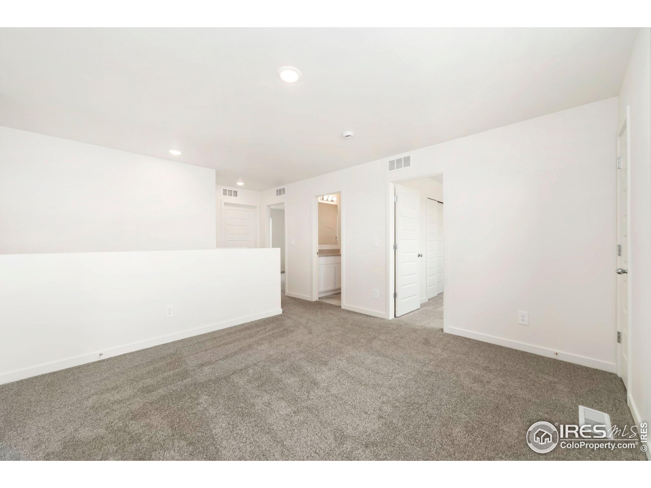 7137 Feather Reed Dr