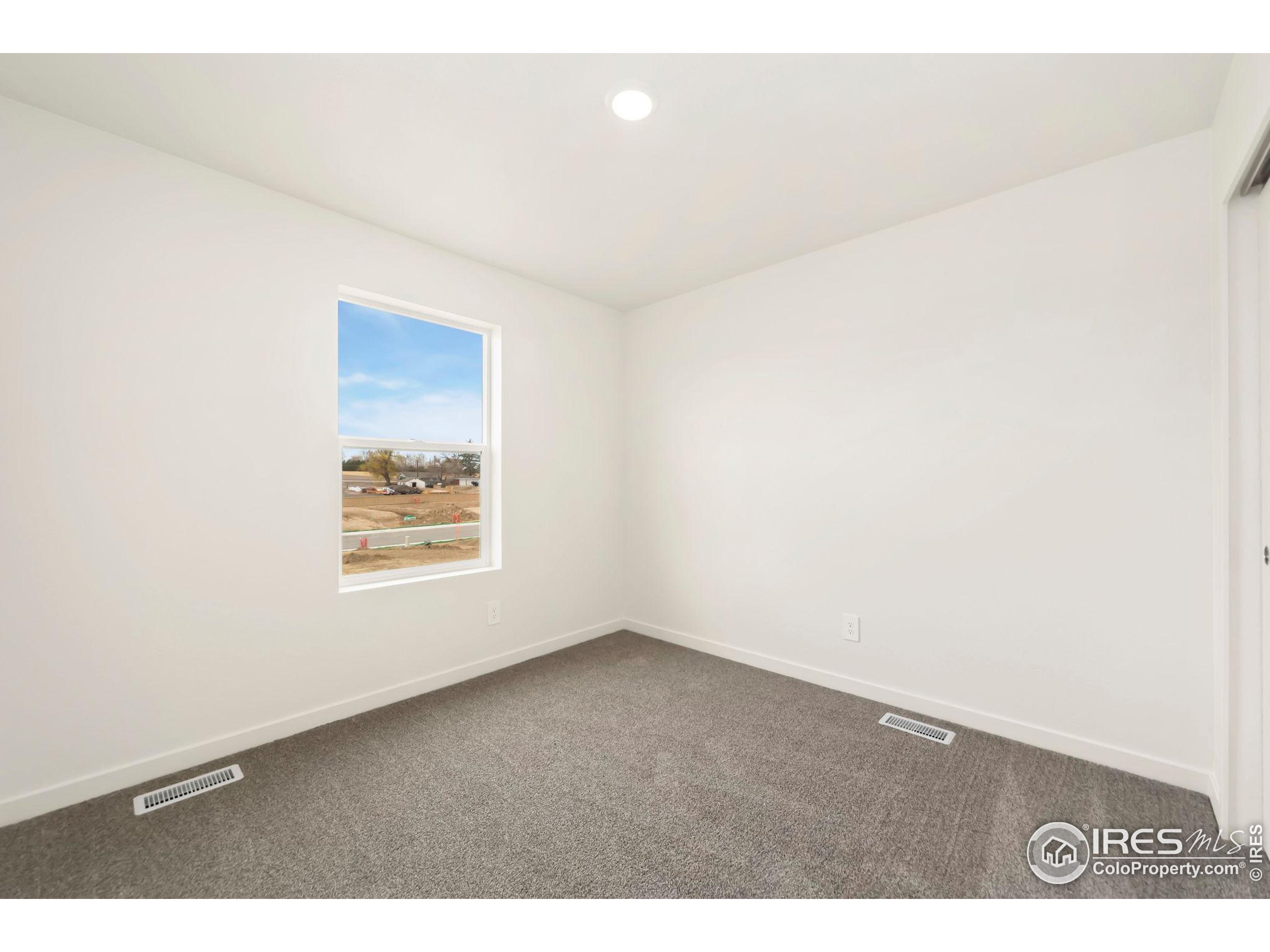 7137 Feather Reed Dr