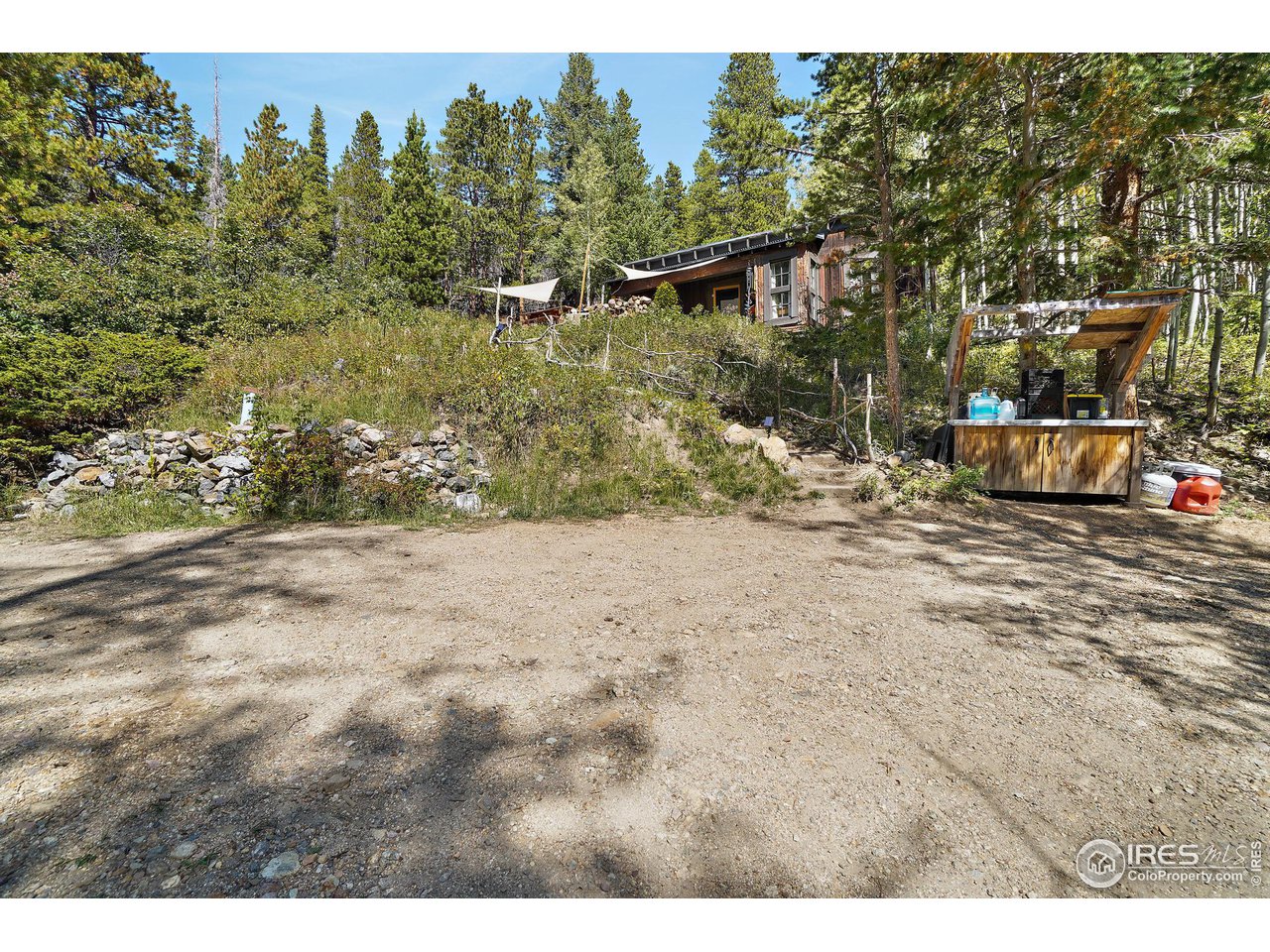 1995 Caribou Rd
