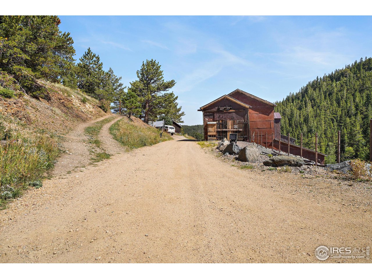 1995 Caribou Rd