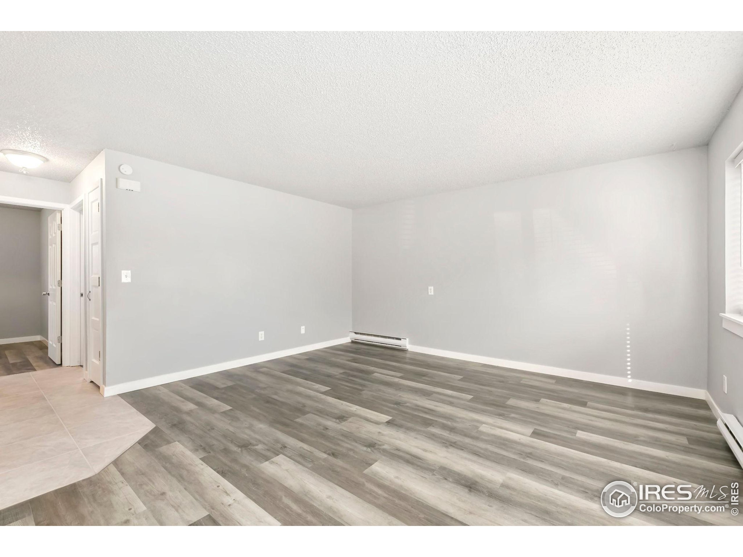 816 Stone Mountain Ct 1-6