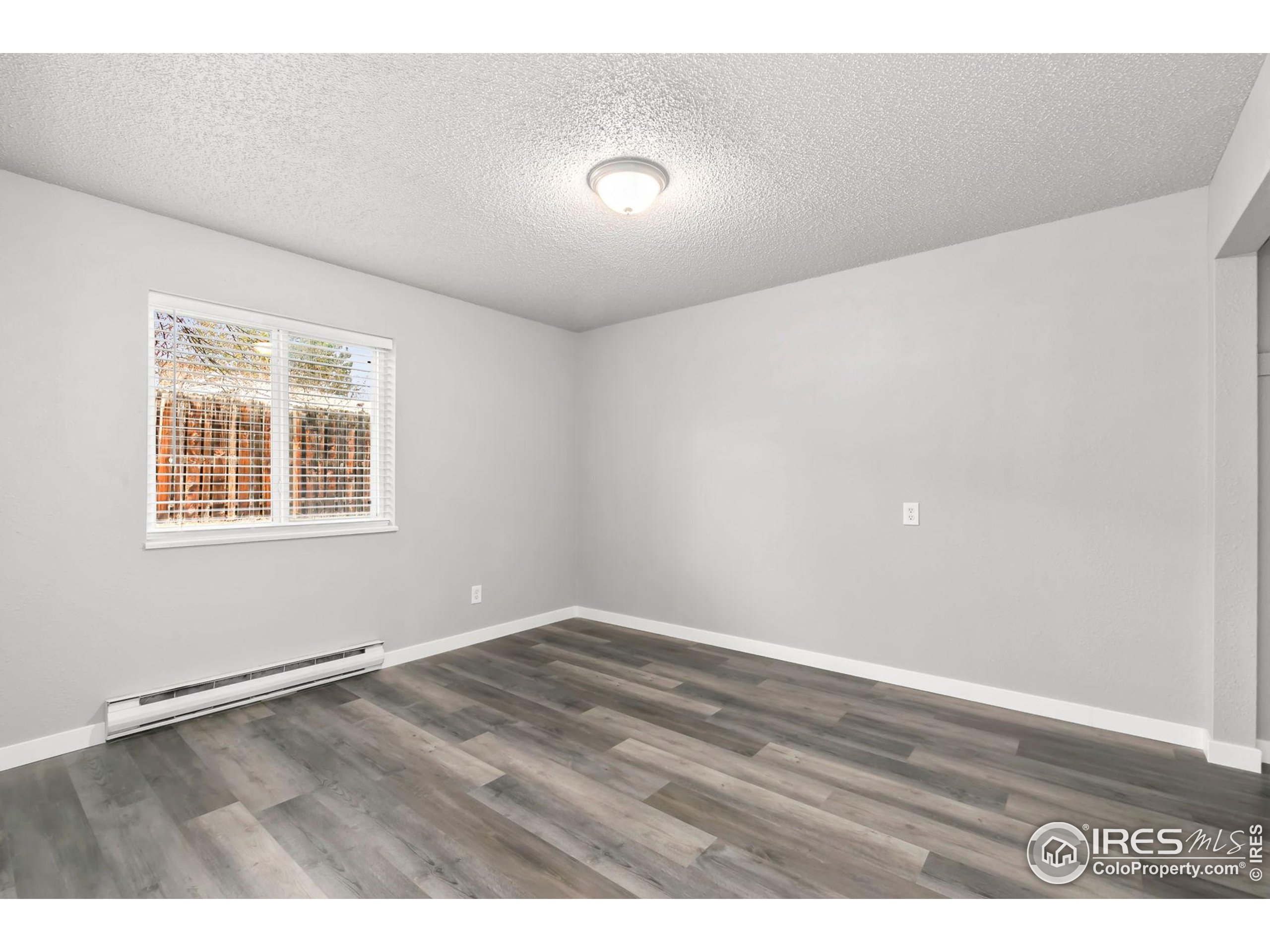 816 Stone Mountain Ct 1-6