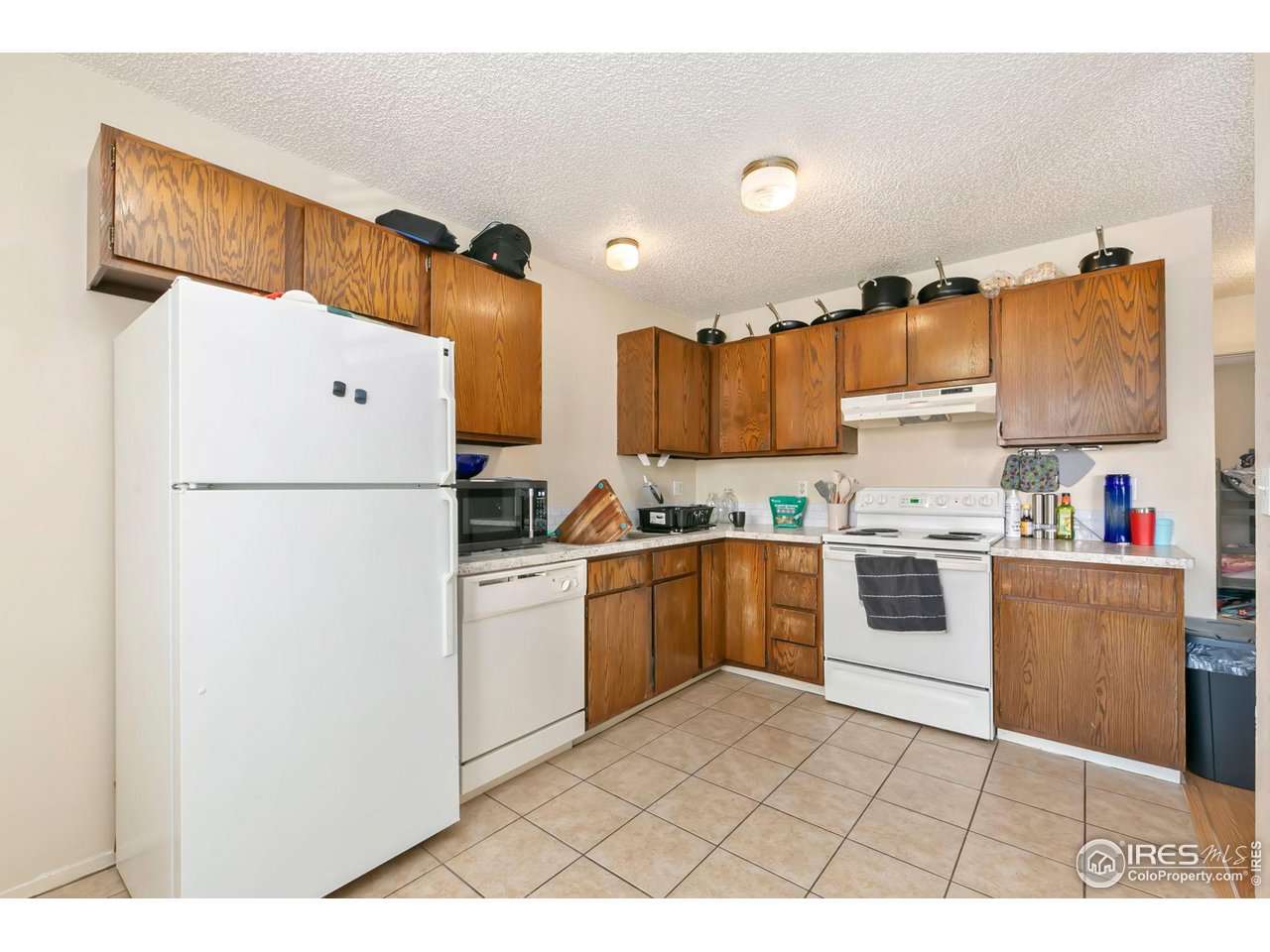 816 Stone Mountain Ct 1-6