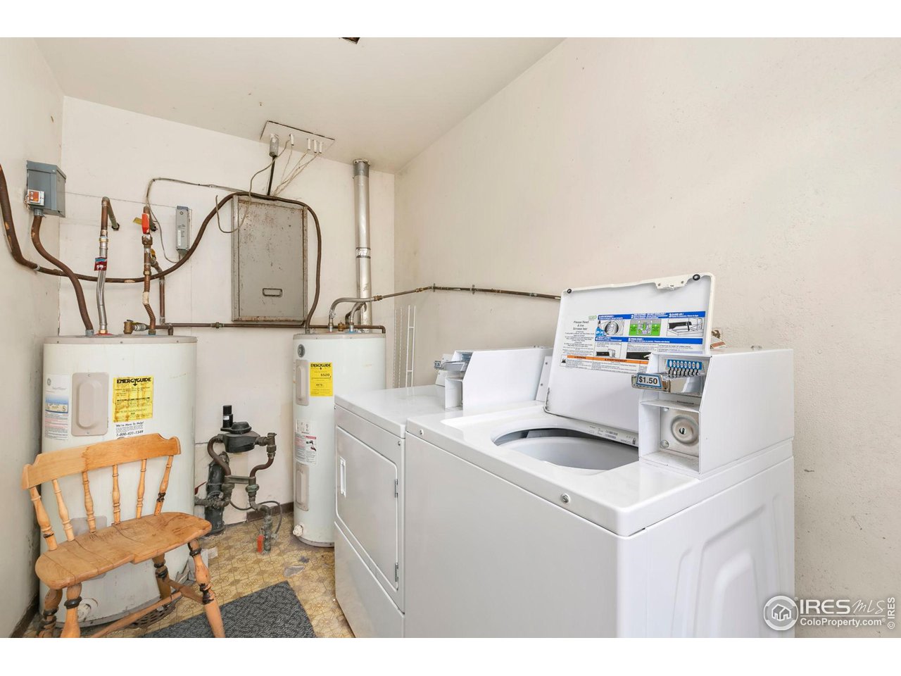 816 Stone Mountain Ct 1-6