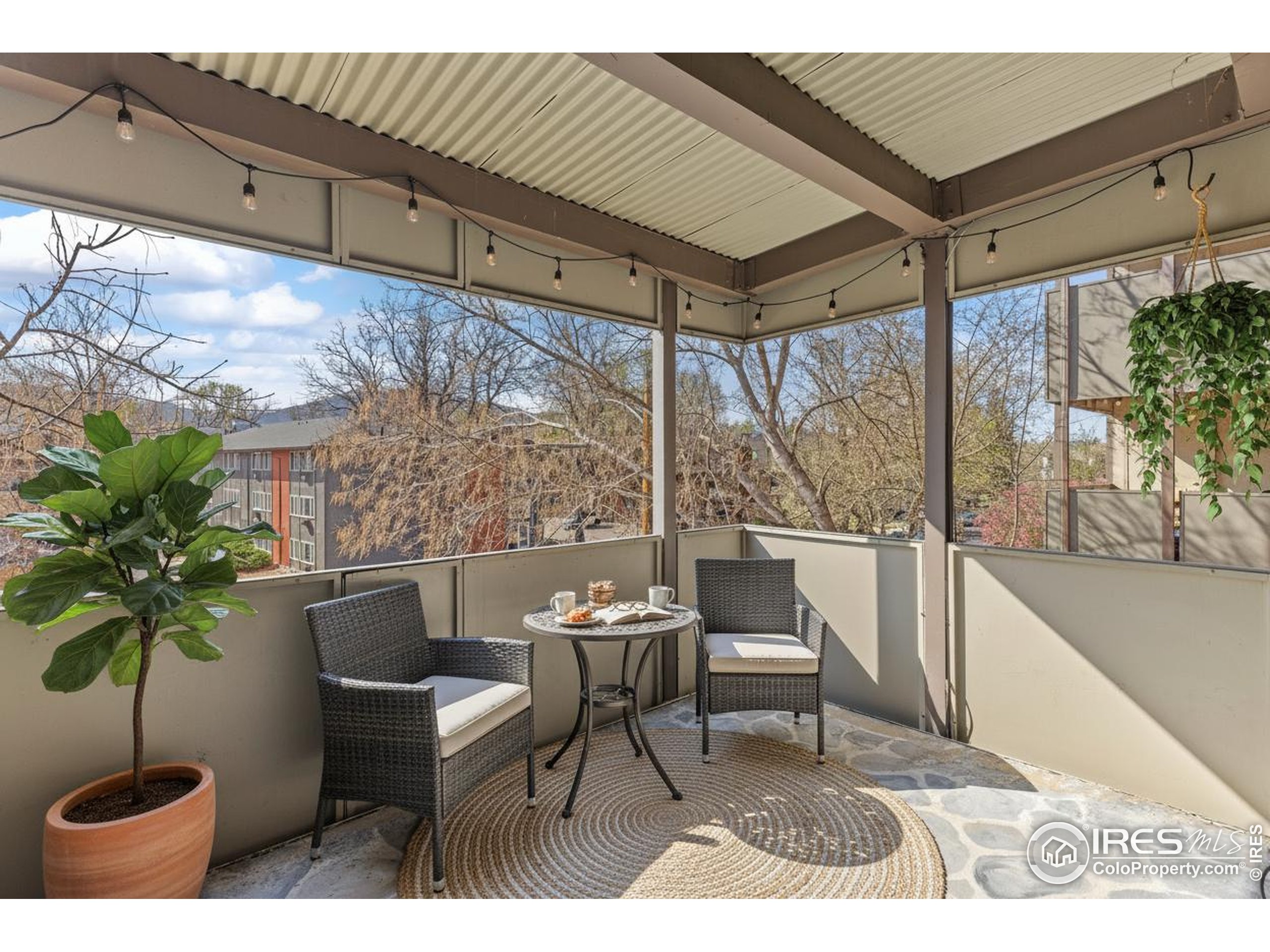 2227 Canyon Blvd 306A