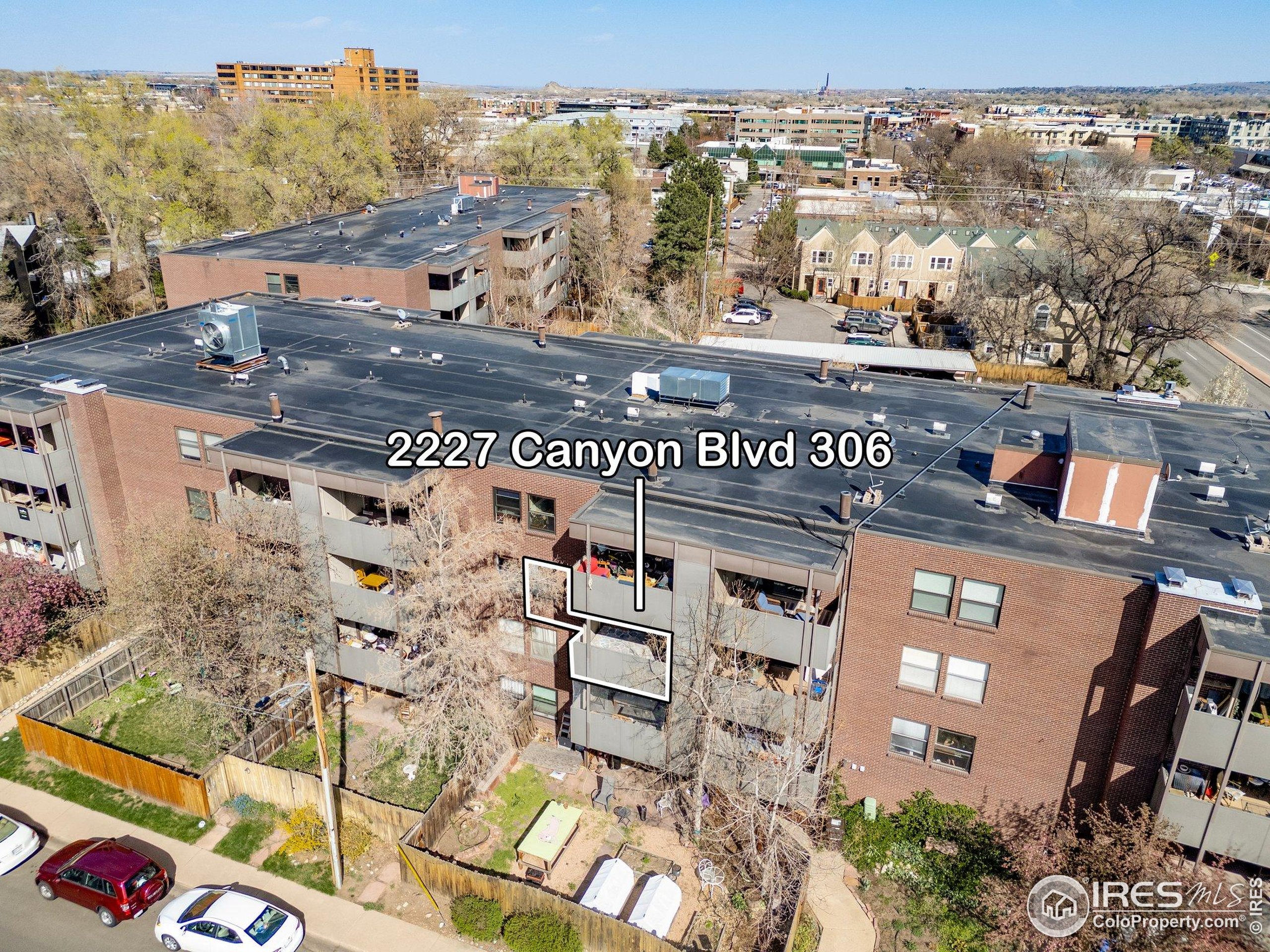 2227 Canyon Blvd 306A