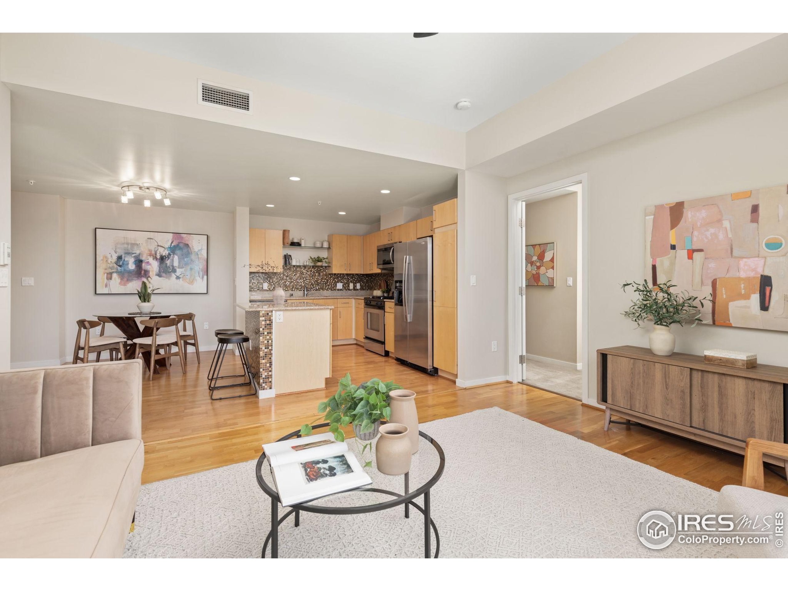 3601 Arapahoe Ave D-422