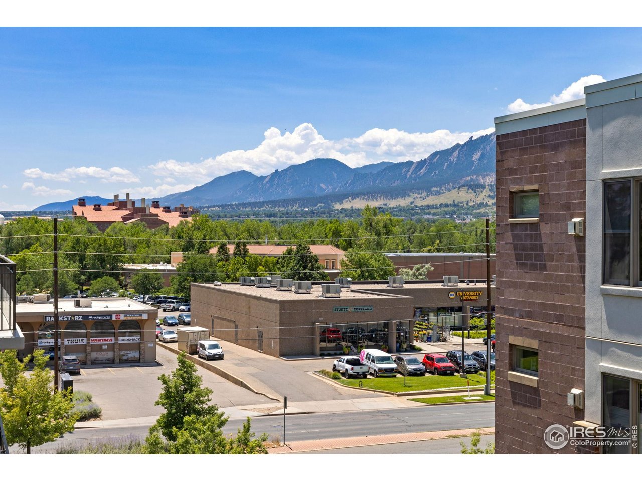 3601 Arapahoe Ave D-422