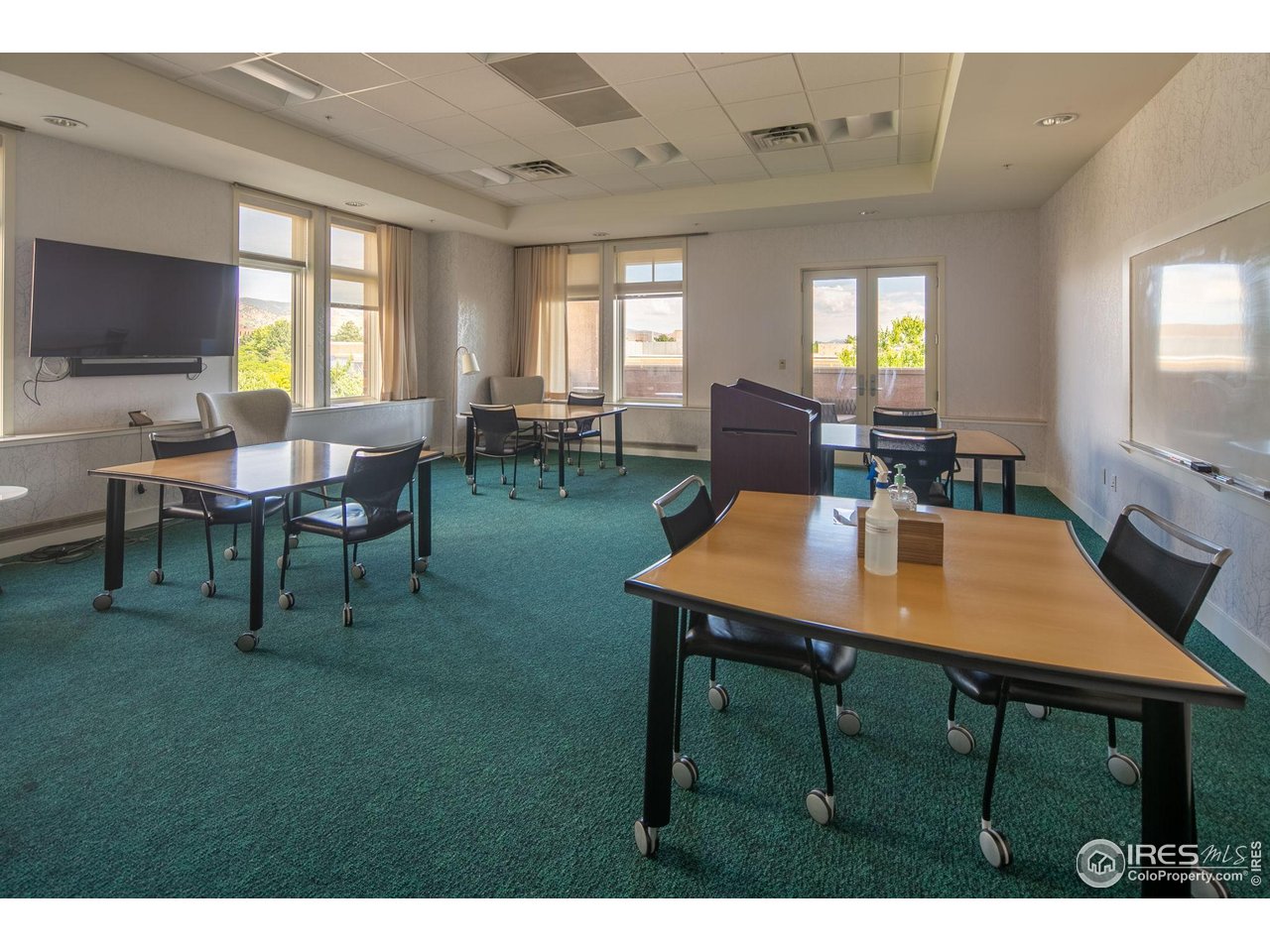3601 Arapahoe Ave D-422