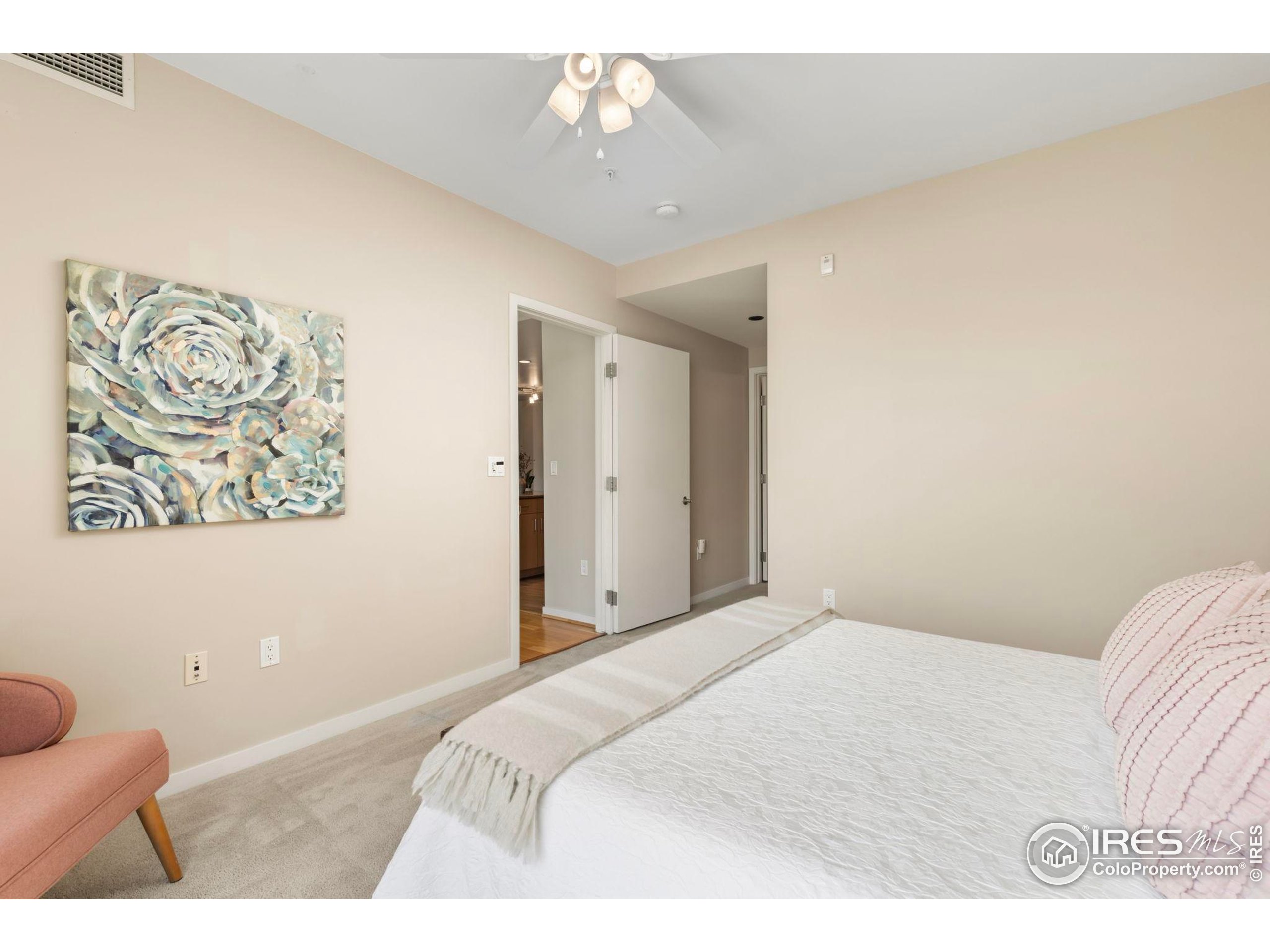 3601 Arapahoe Ave D-422