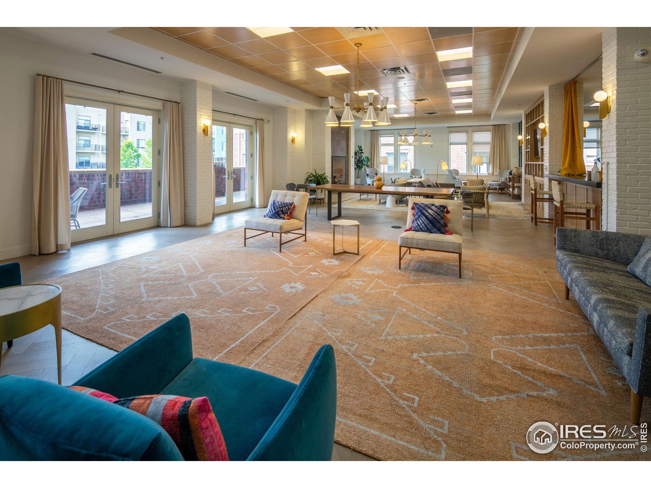 3601 Arapahoe Ave D-422