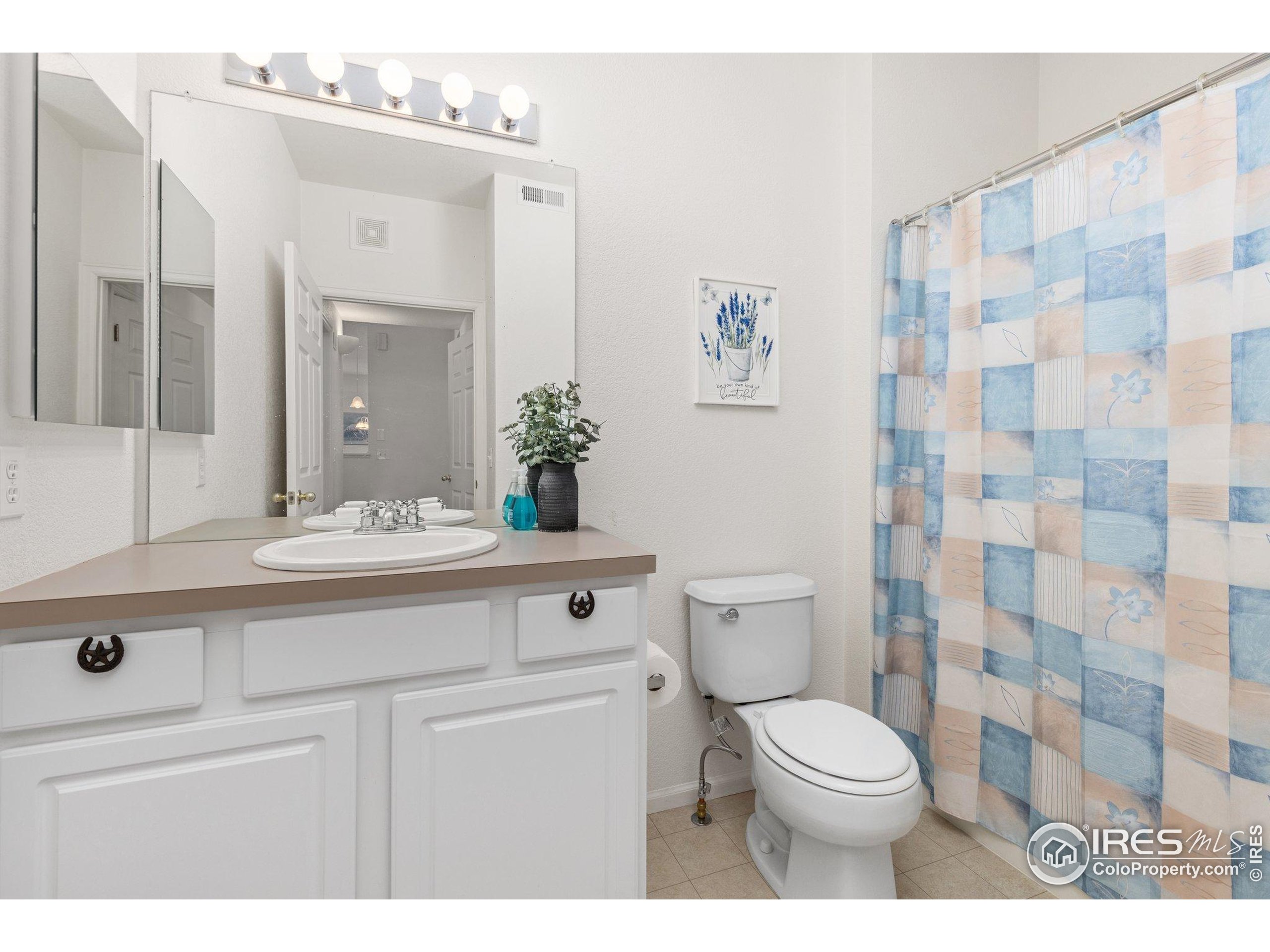 640 Gooseberry Dr 1103