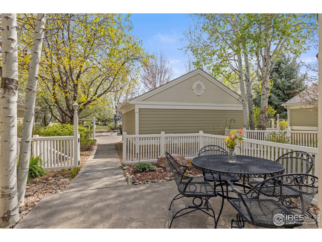 640 Gooseberry Dr 1103