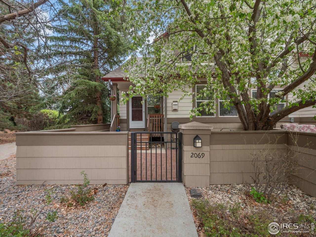 2069 N Fork Dr