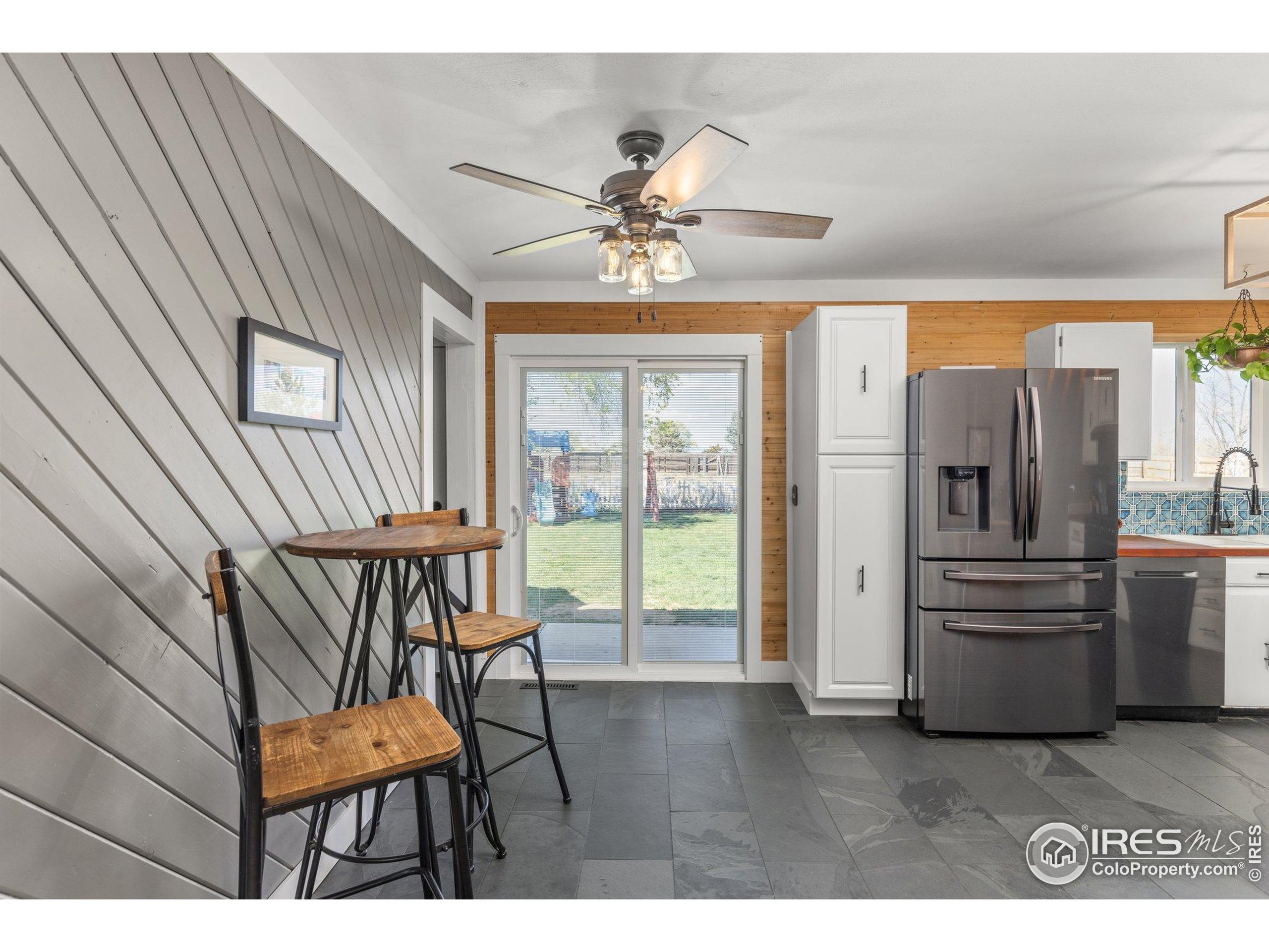 9951 Sierra Vista Rd