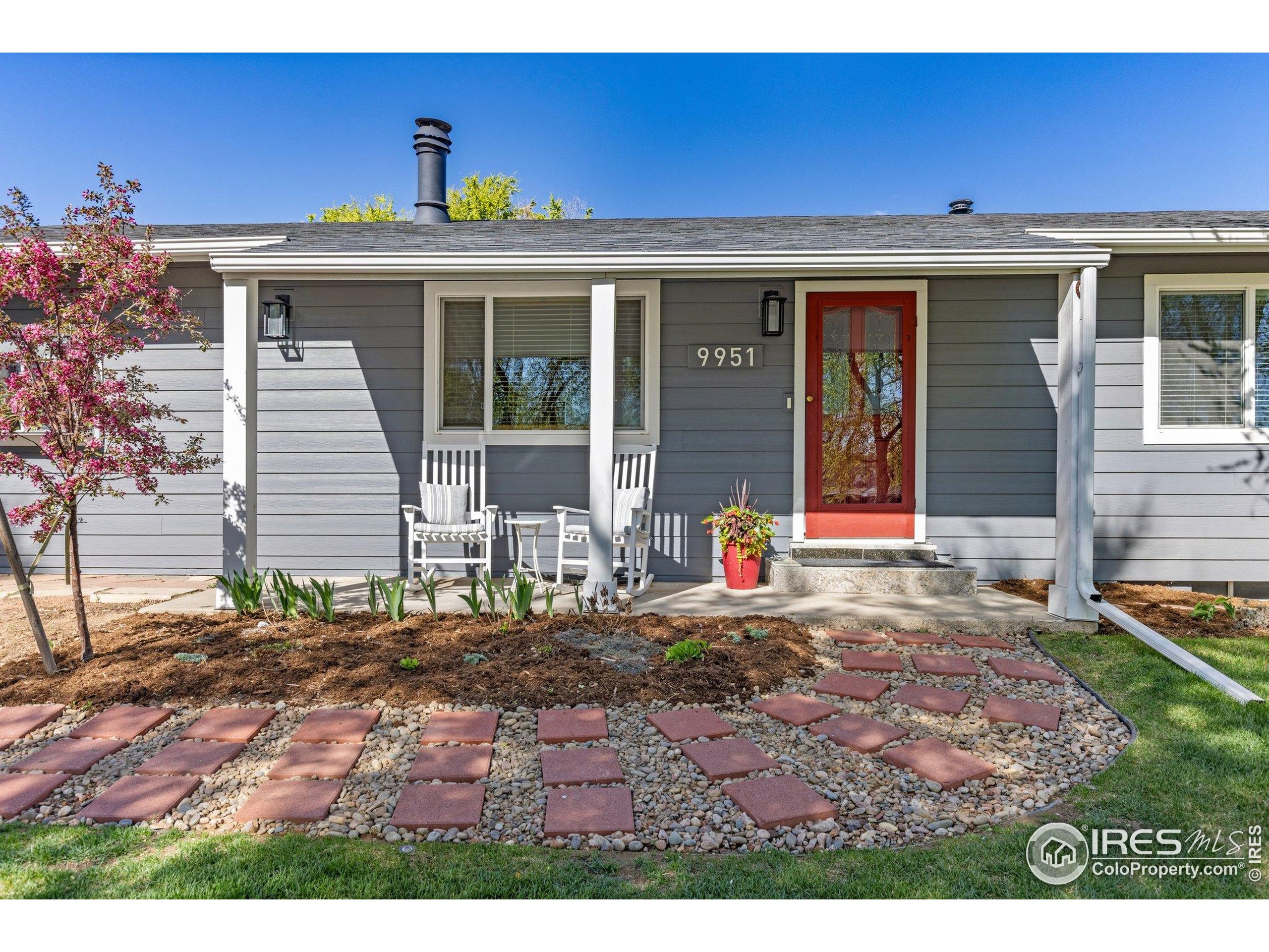 9951 Sierra Vista Rd