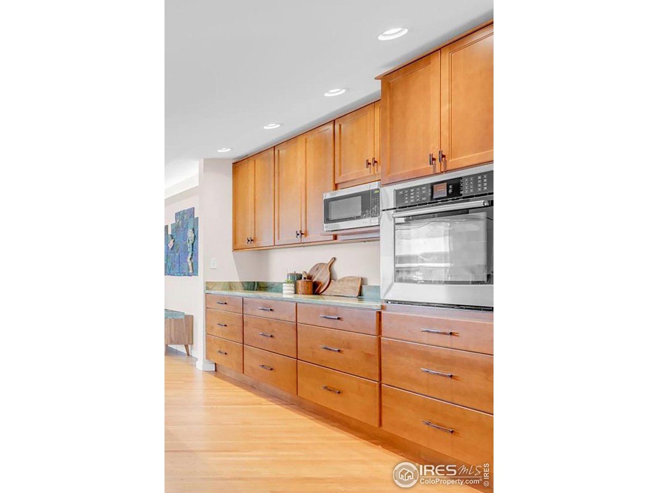 195 S 35th St