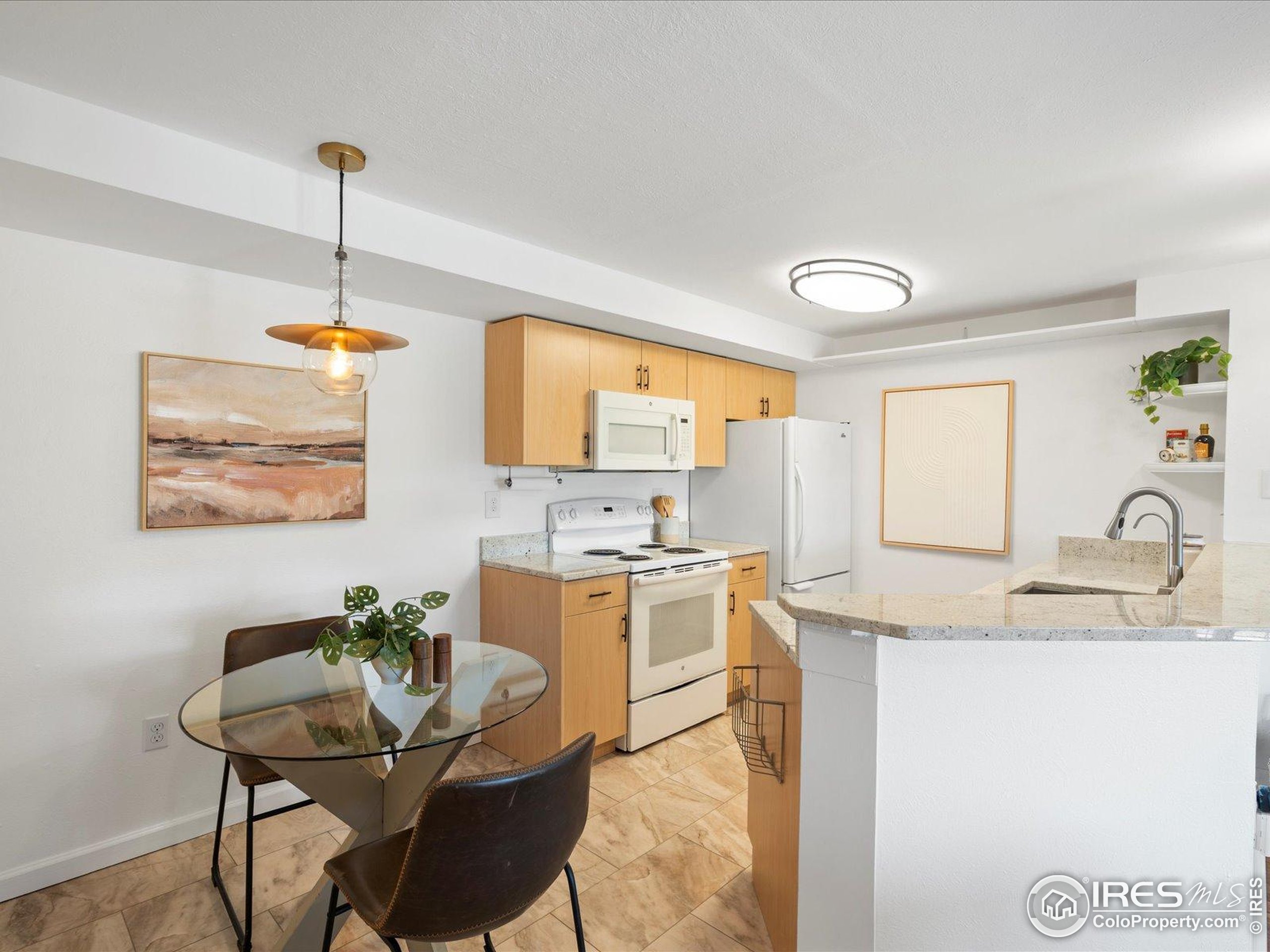 40 S Boulder Cir Unit: 4033