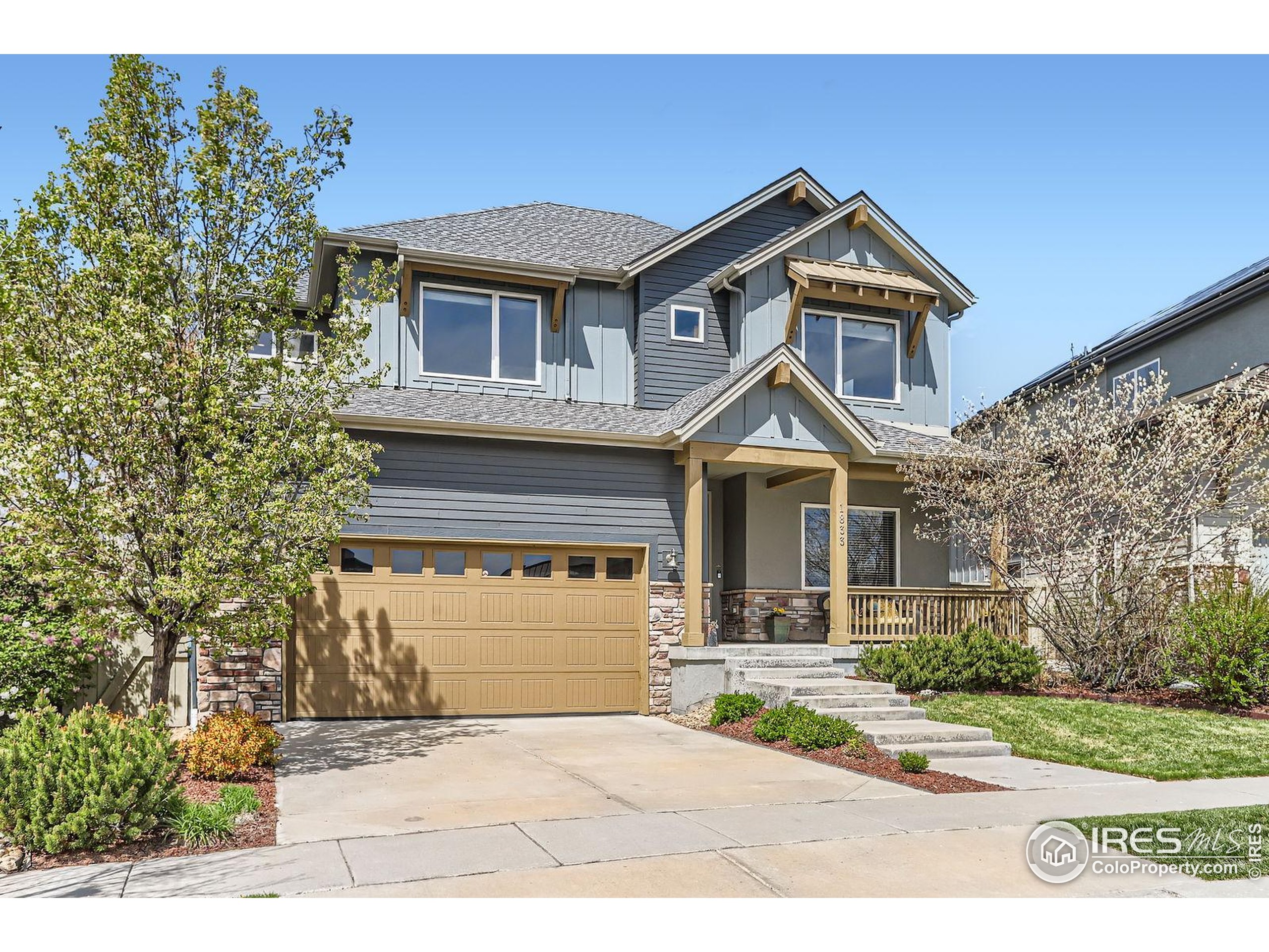 1833 Sweet Clover Ln